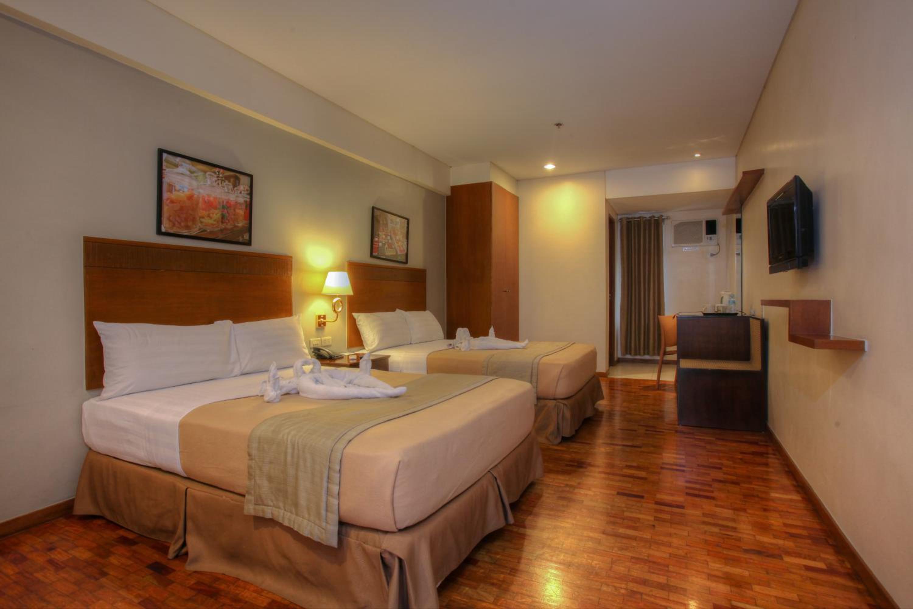 Deluxe Double or Twin Room - Photo 3