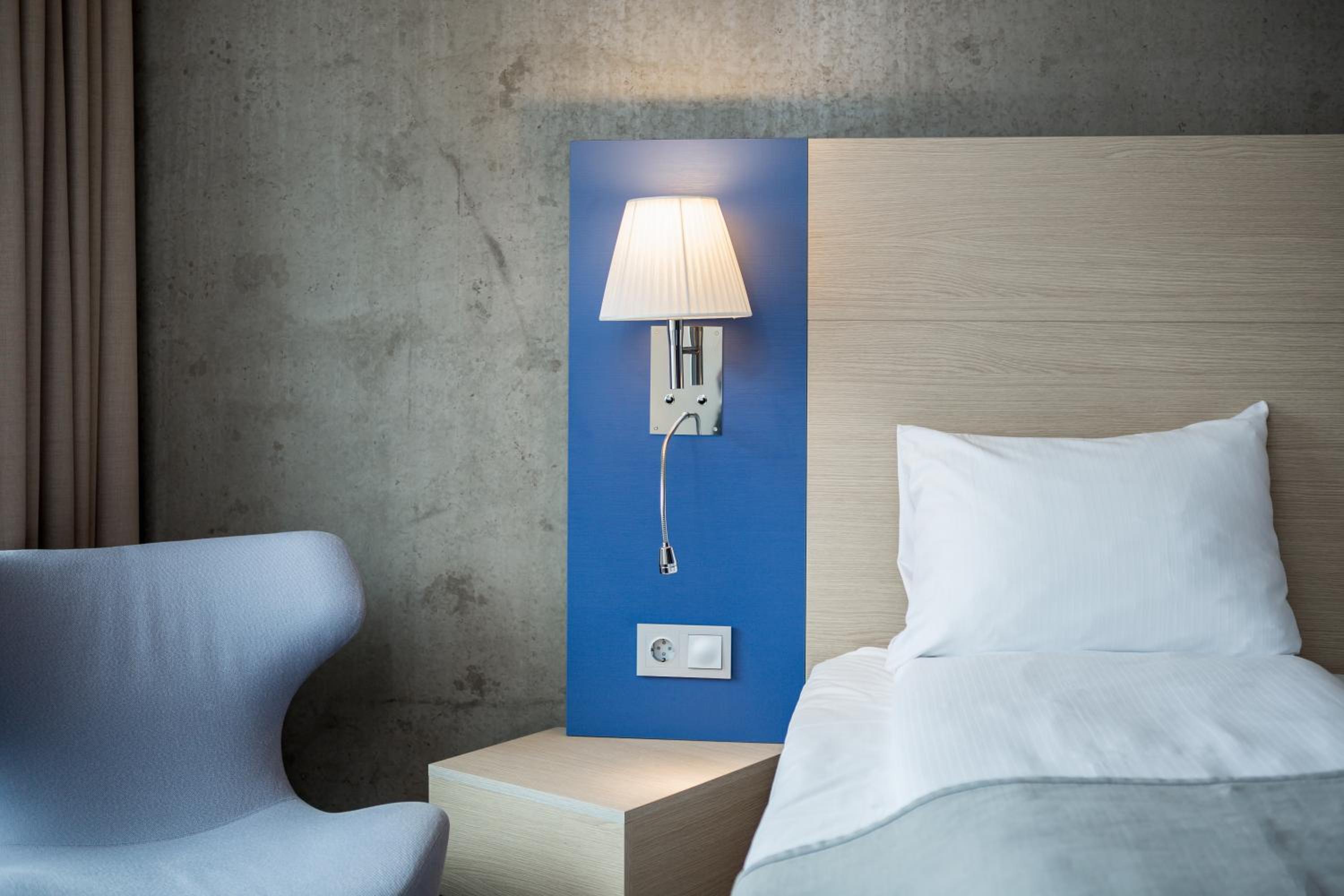 Studio Apartment - Photo 4