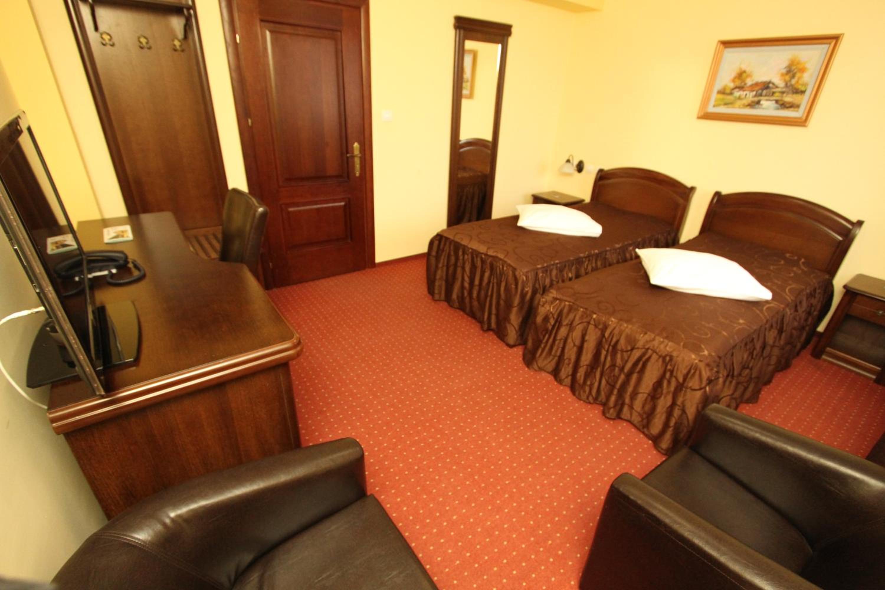 Two-Bedroom Suite