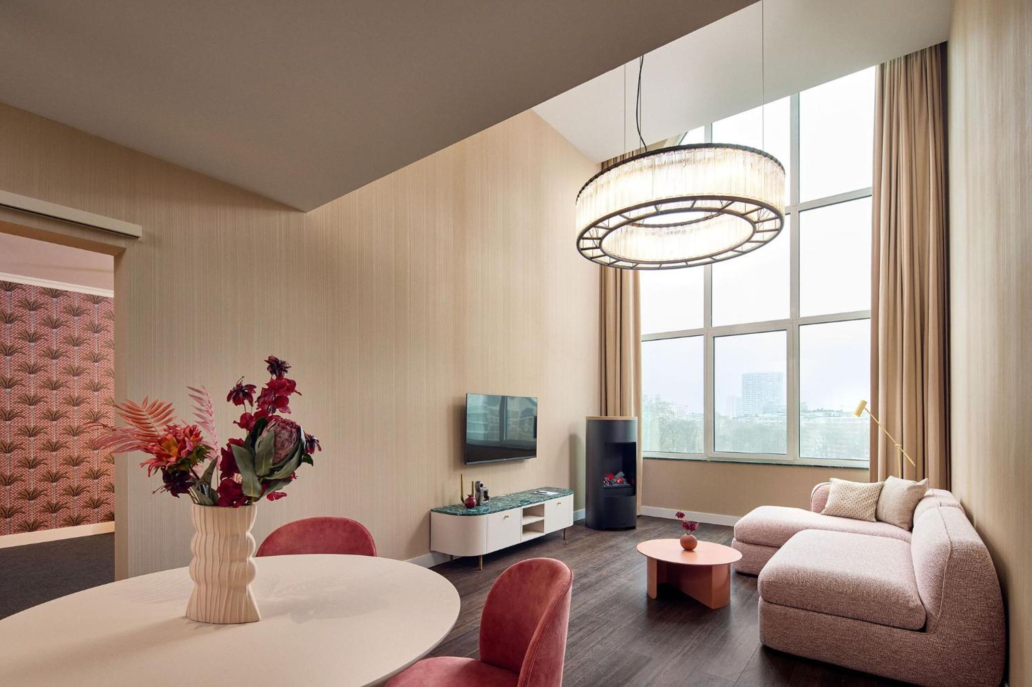 Suite with City View