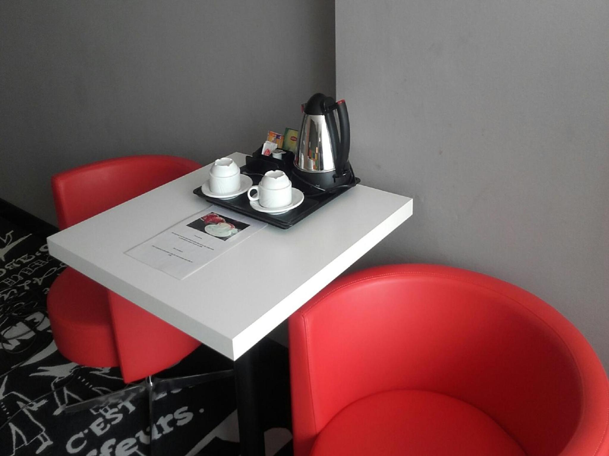 Double Room - Photo 7