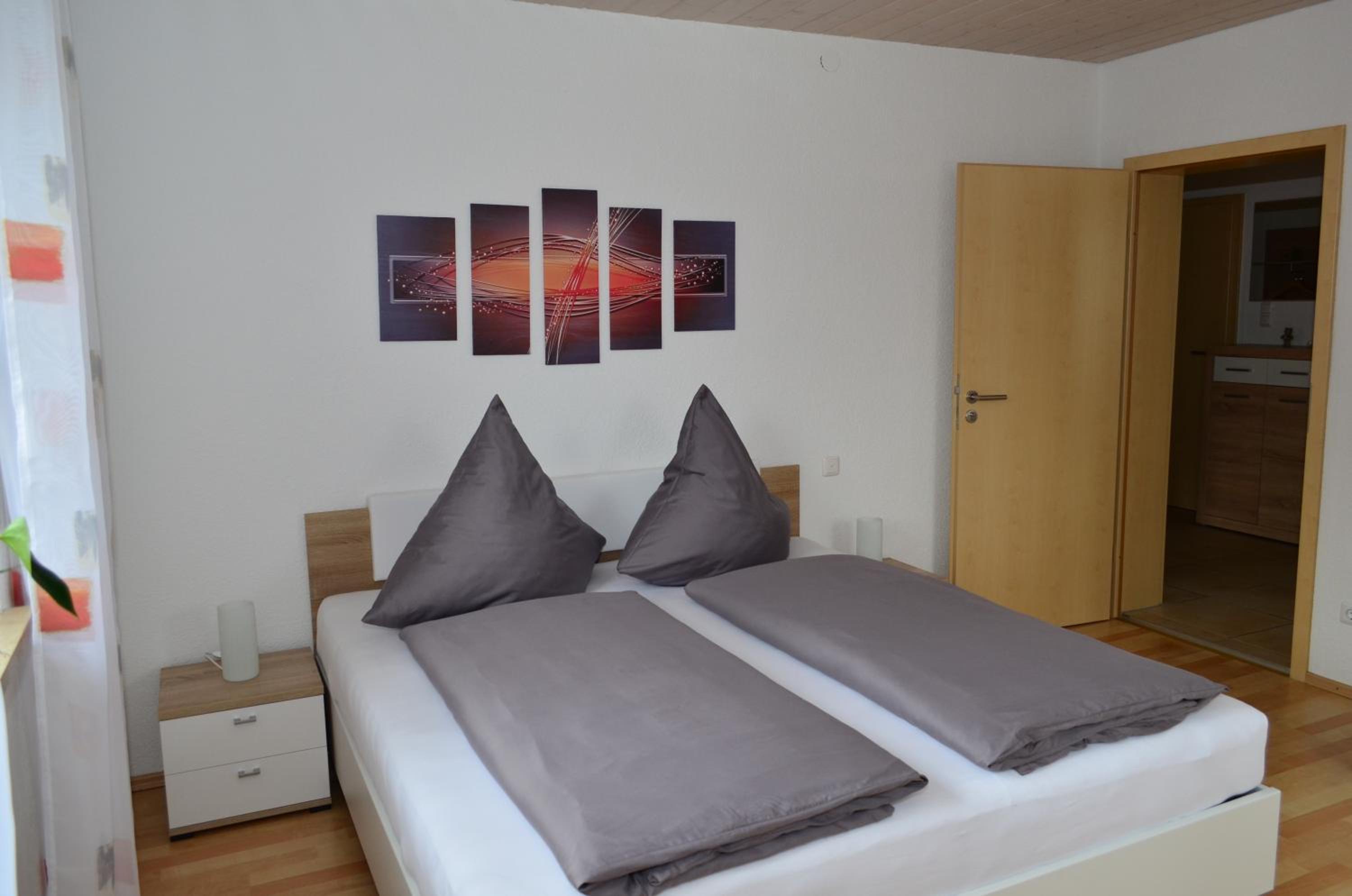 Three-Bedroom Apartment photo 1