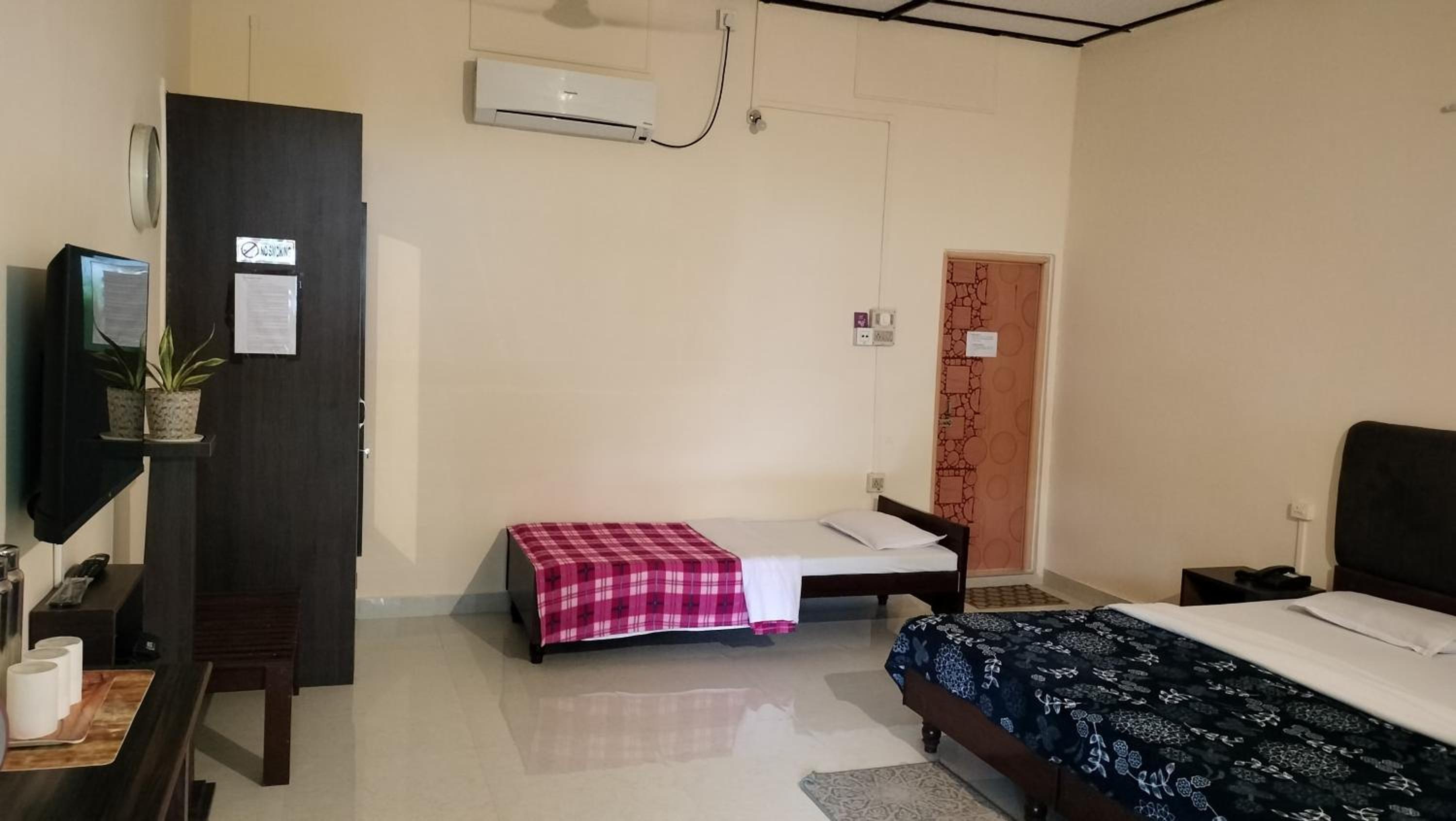 Comfort Triple Room photo 3