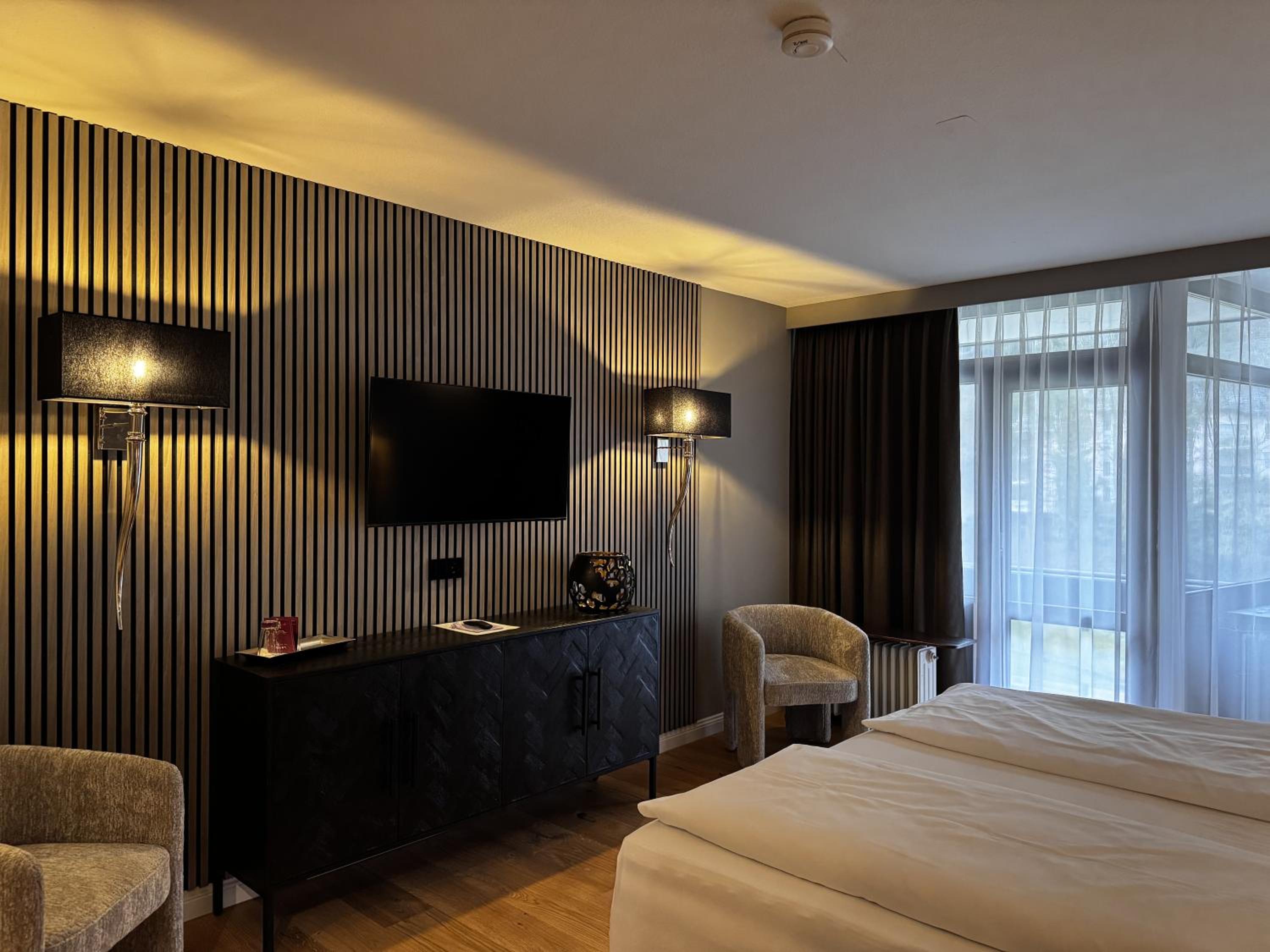 Superior King Room