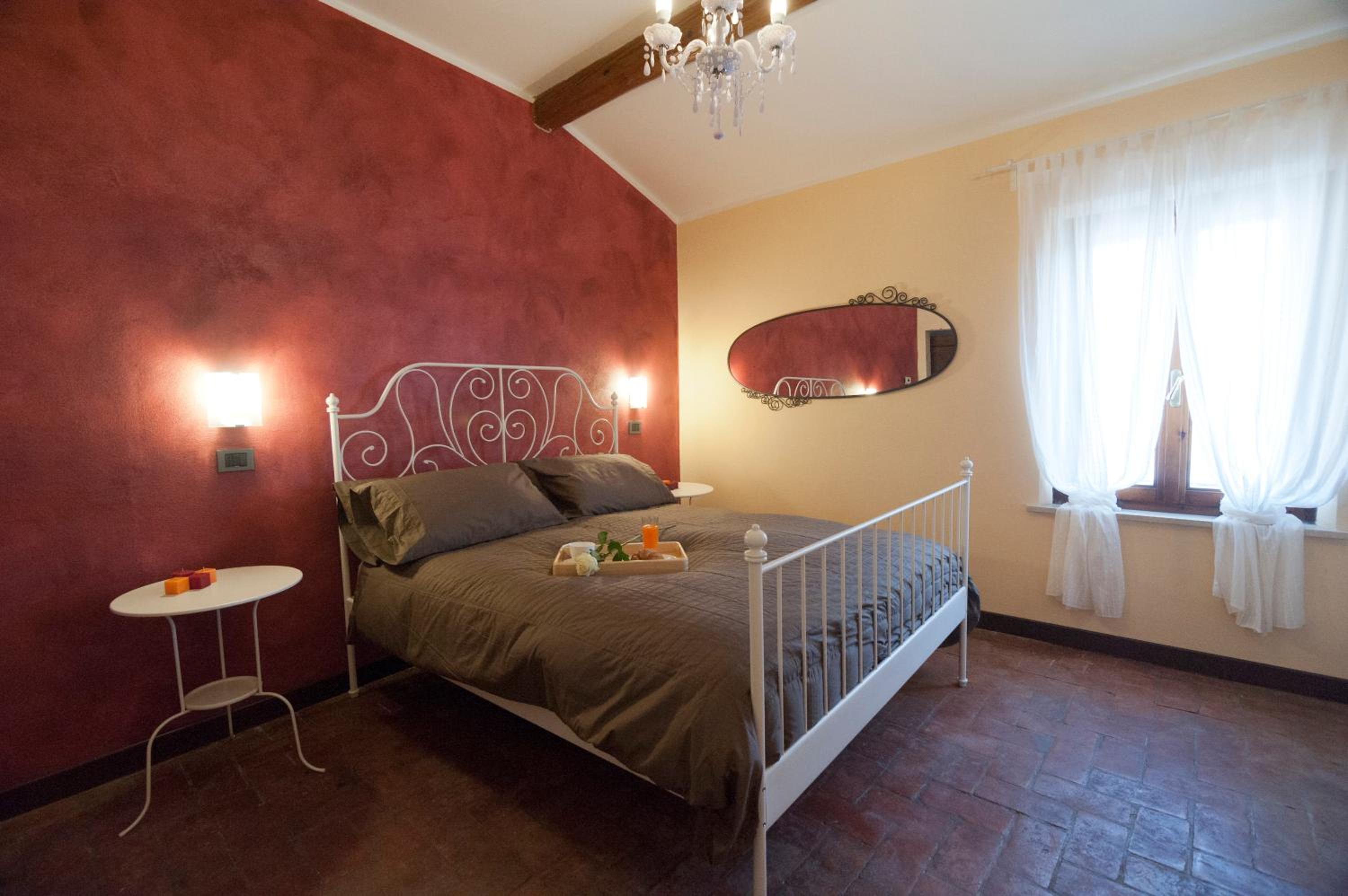 Two Connecting Double Rooms - Photo 1