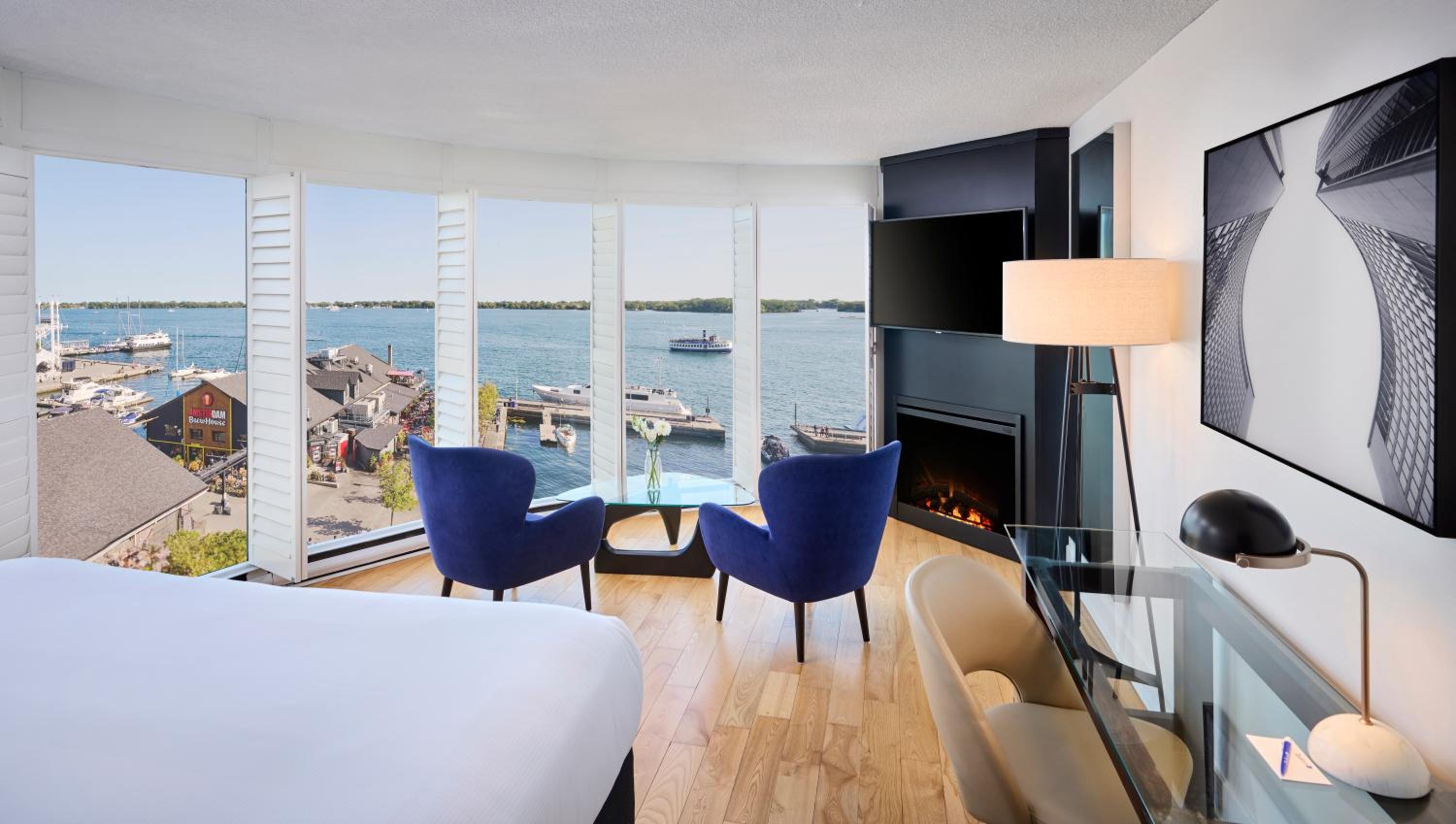 King Suite with Harbor View - Non-Smoking