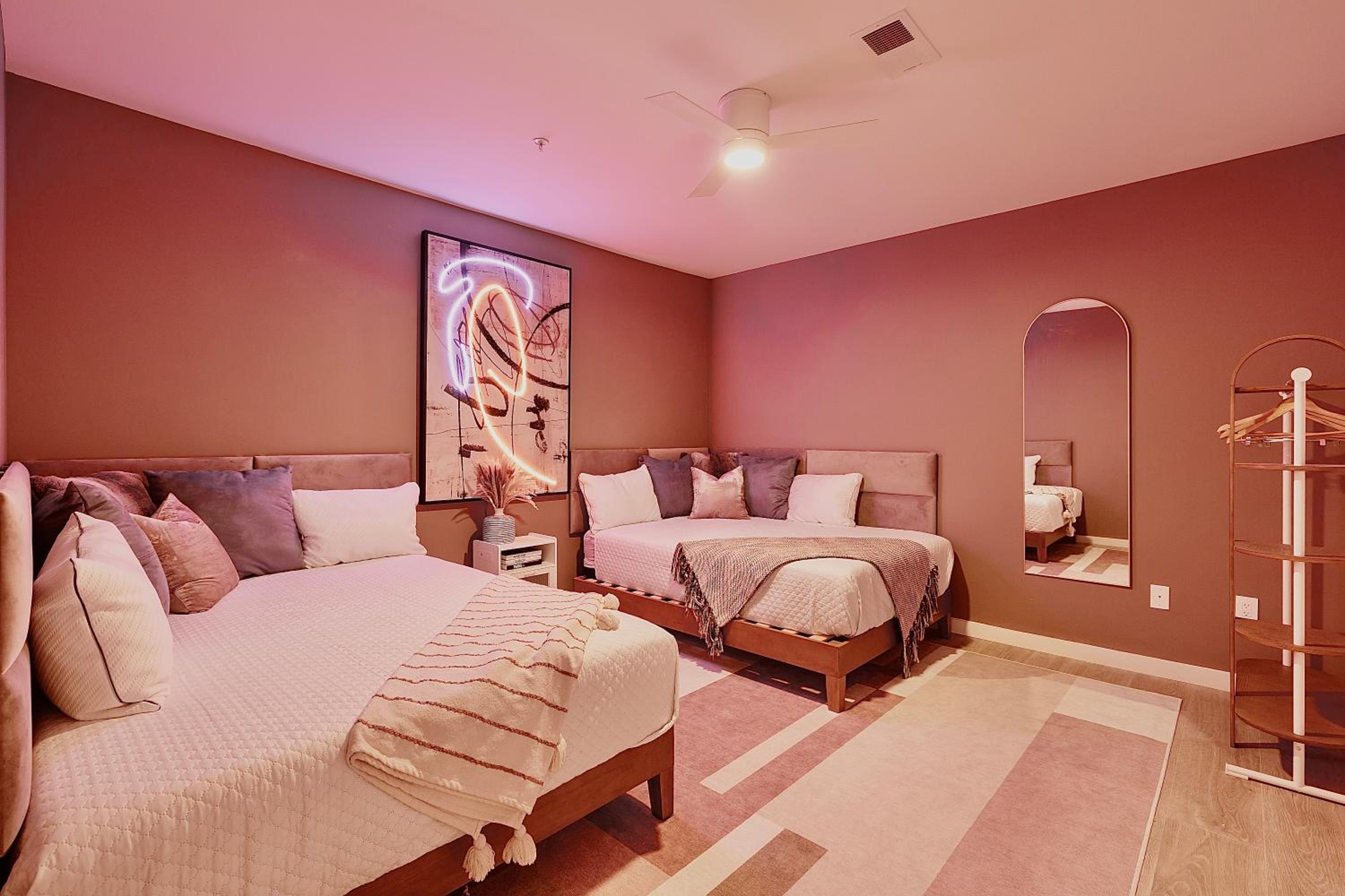 Four-Bedroom Apartment with Balcony