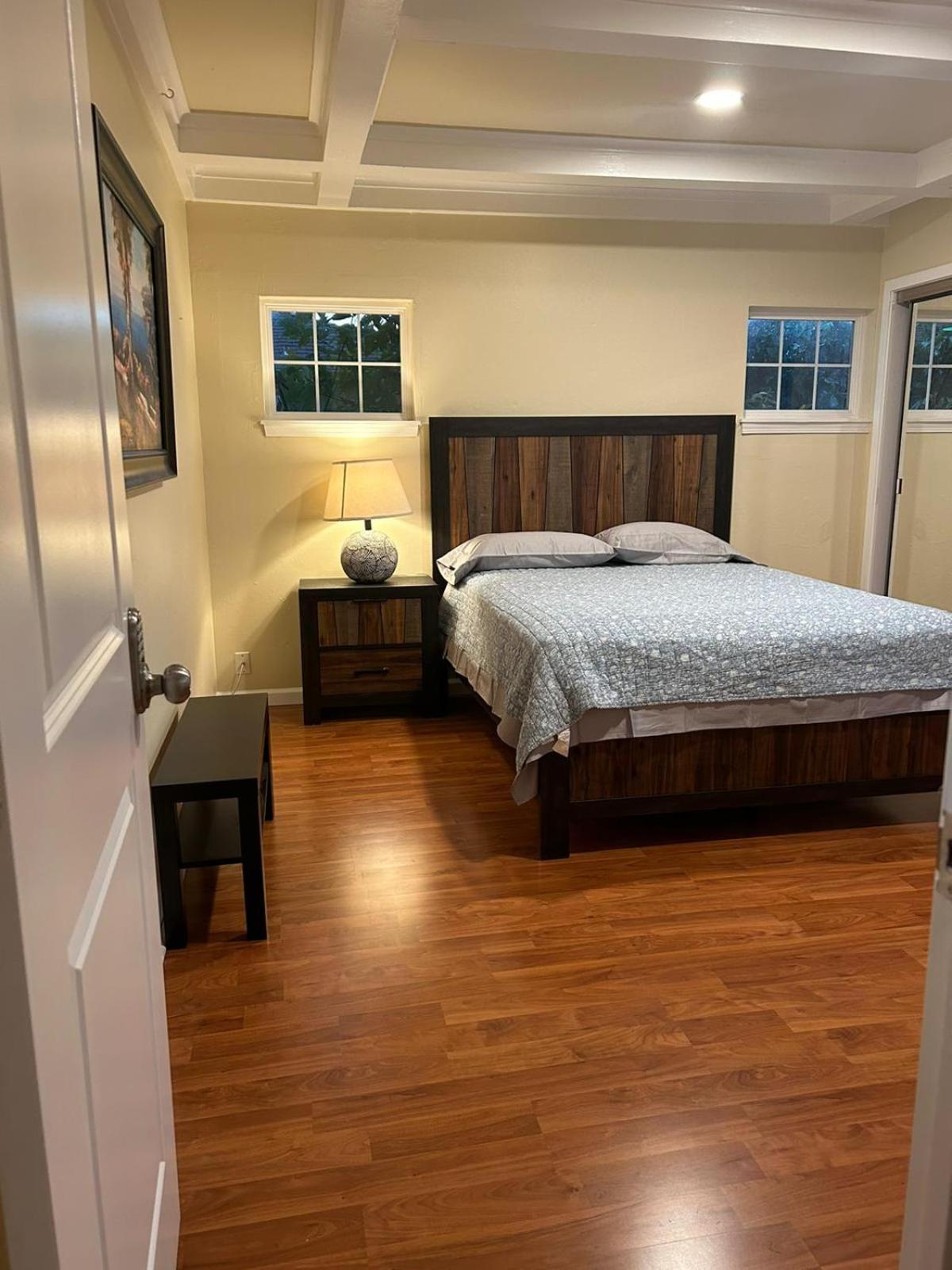 Queen Room photo 3