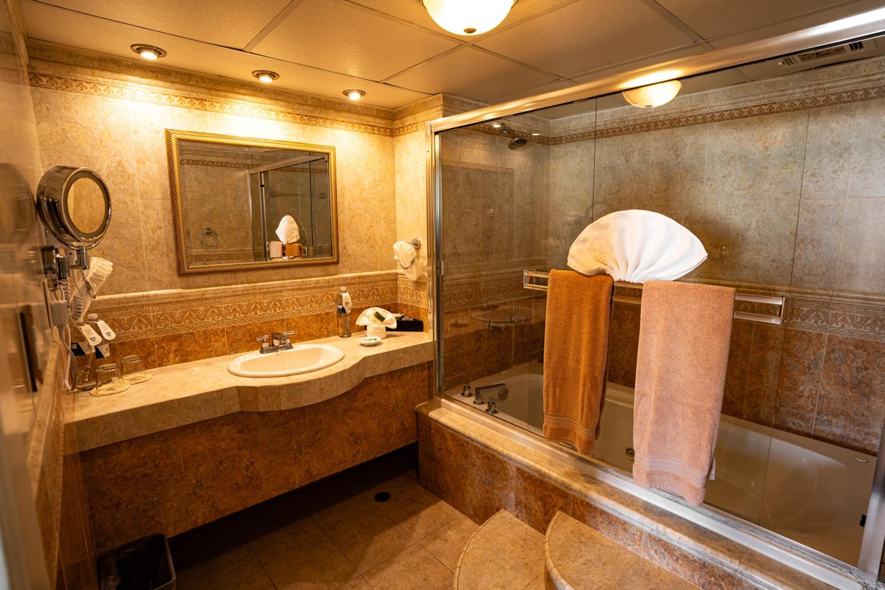 King Suite with Ocean View