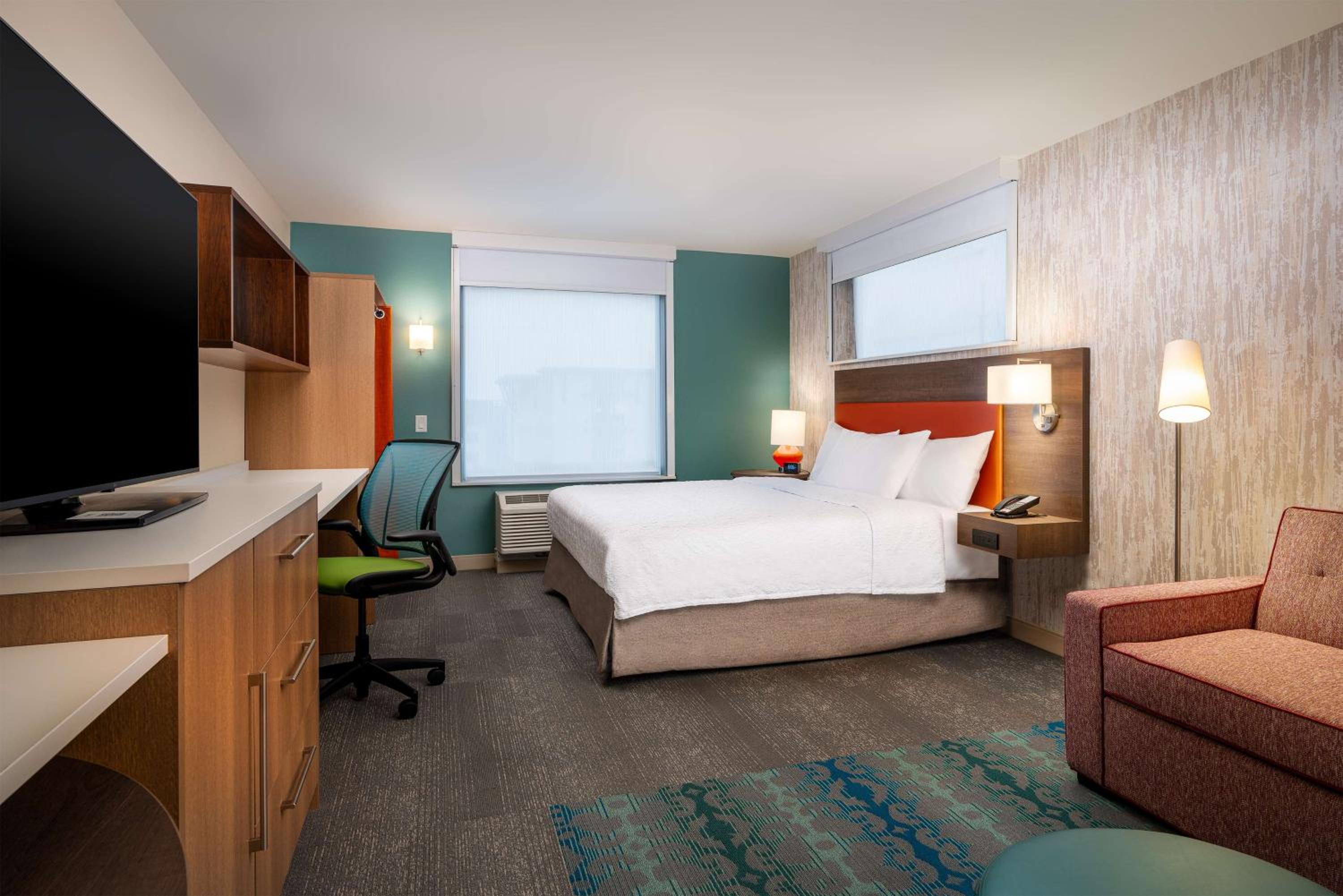 King Studio Suite - Photo 1