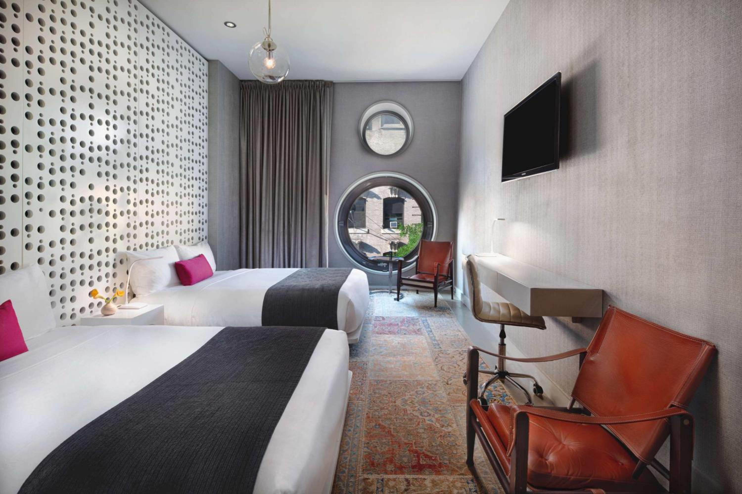 Double Room with Two Double Beds - Bronze