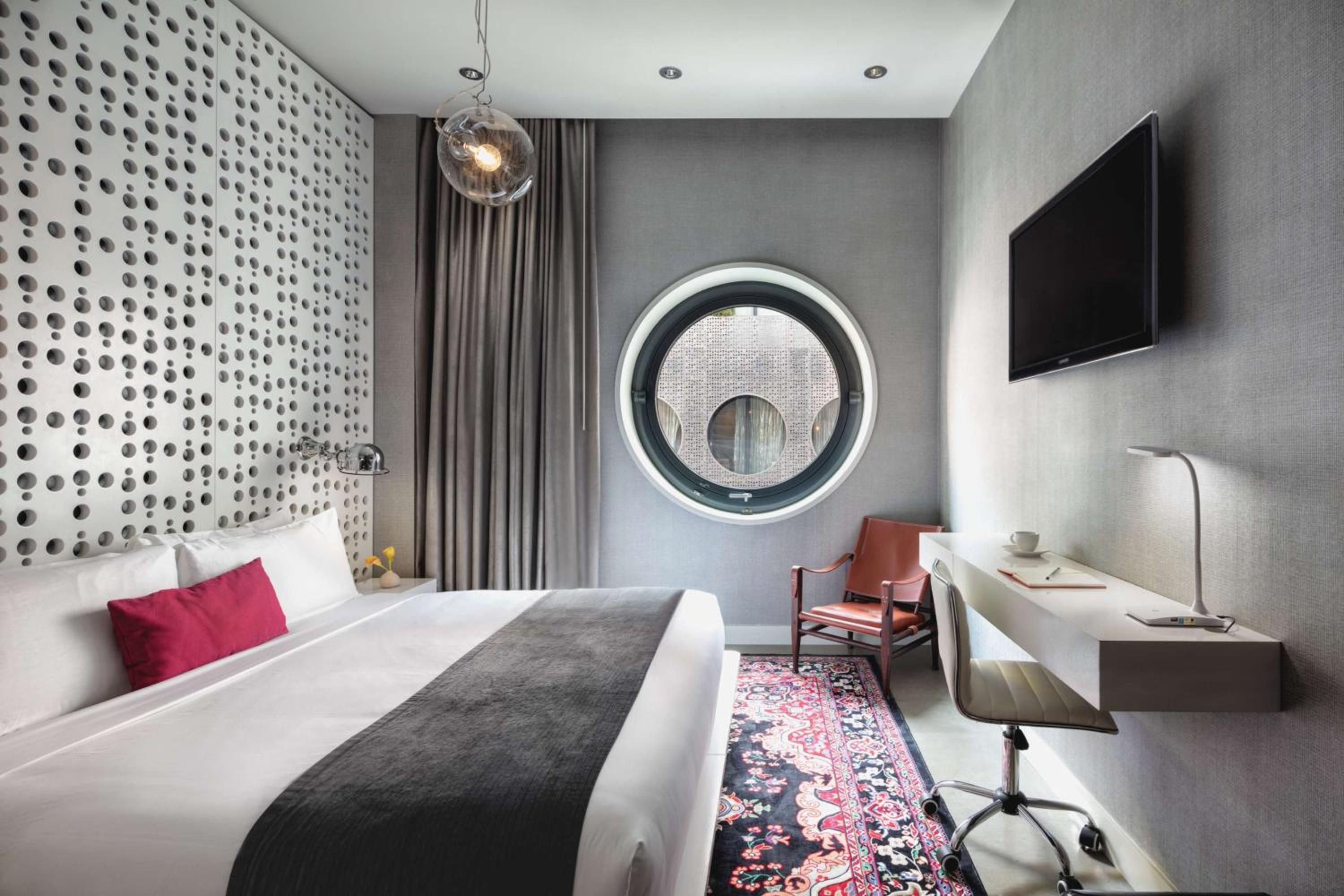 King Room - Bronze