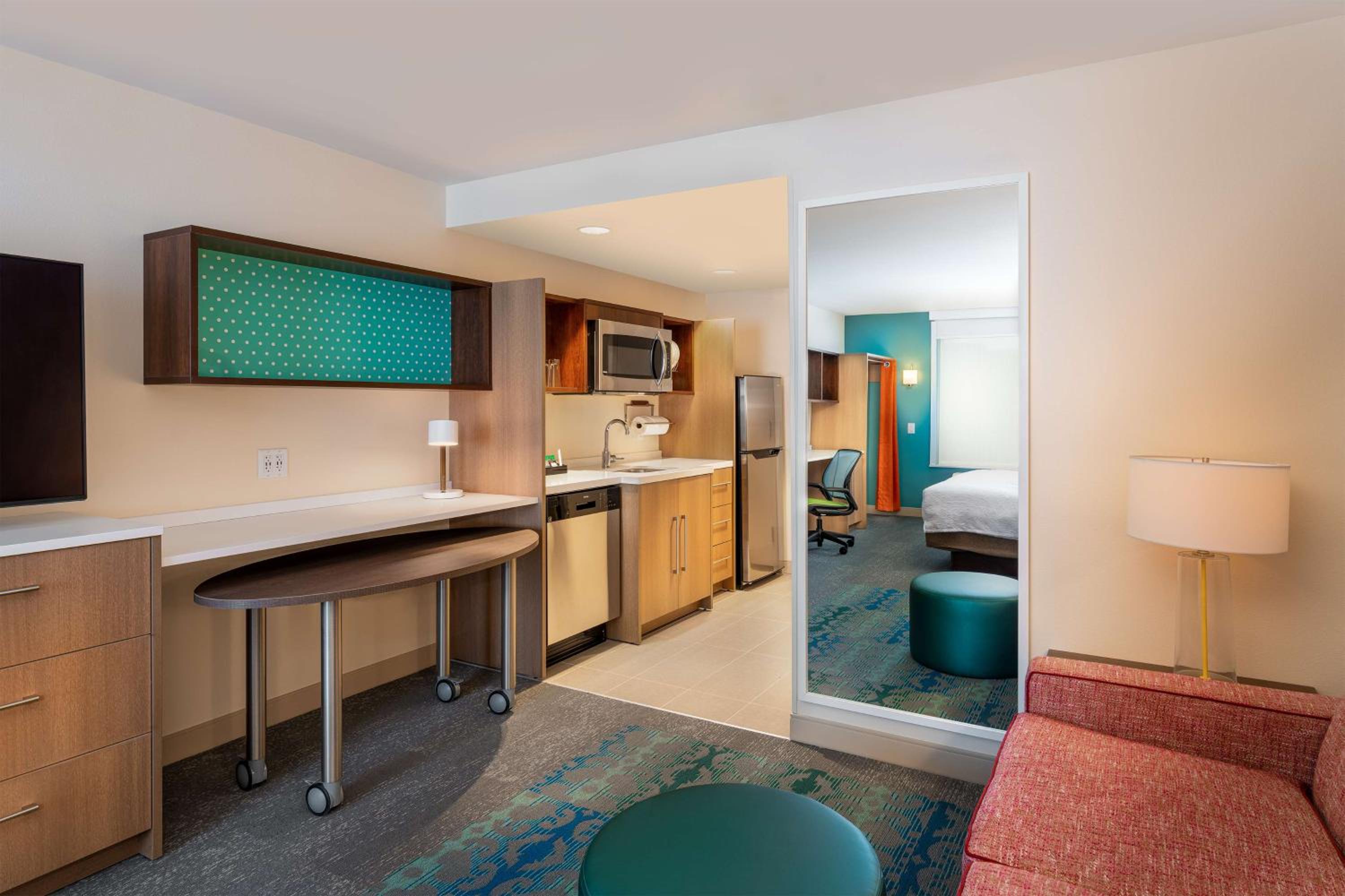 King Studio Suite - Photo 4