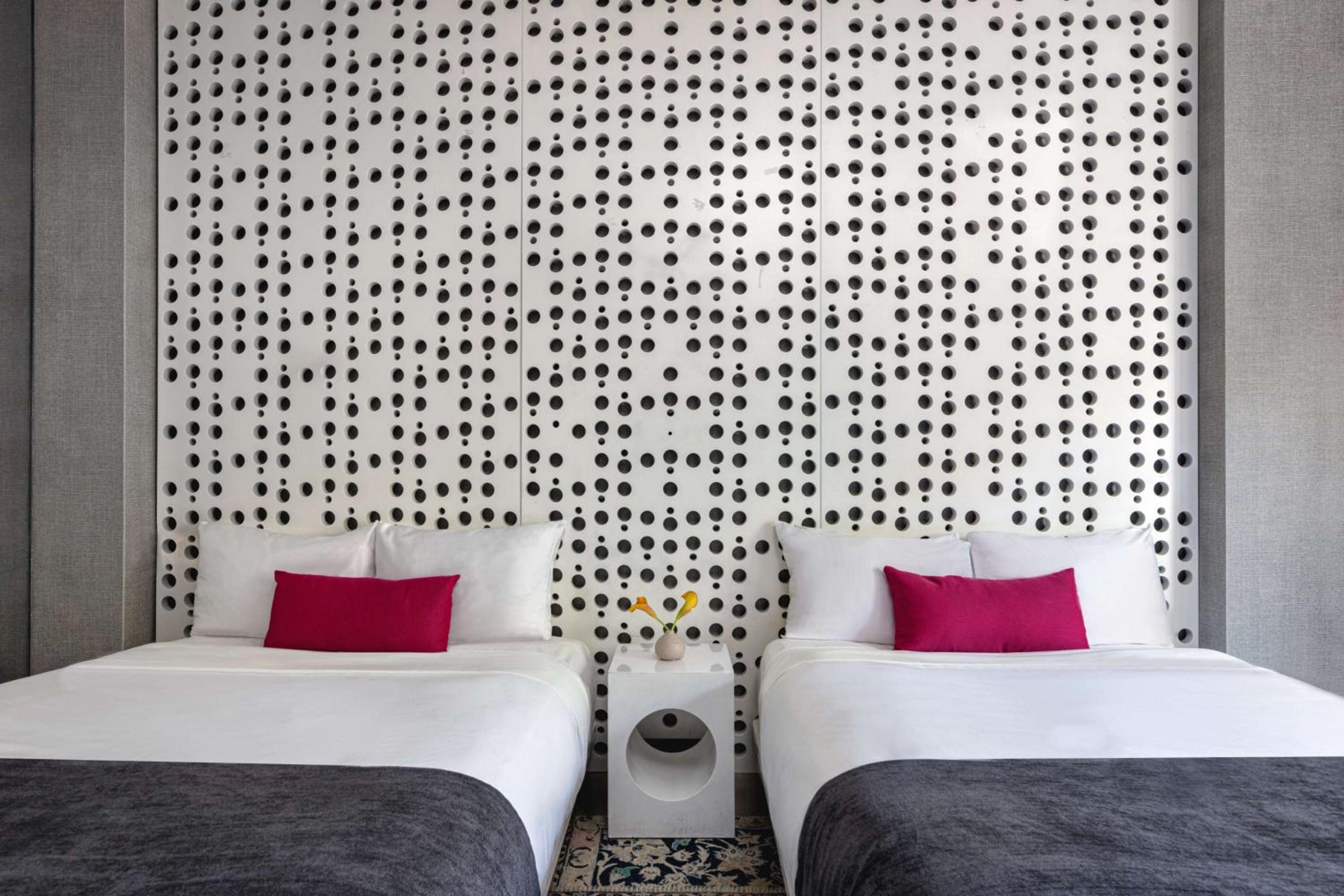 Double Room with Two Double Beds - Silver