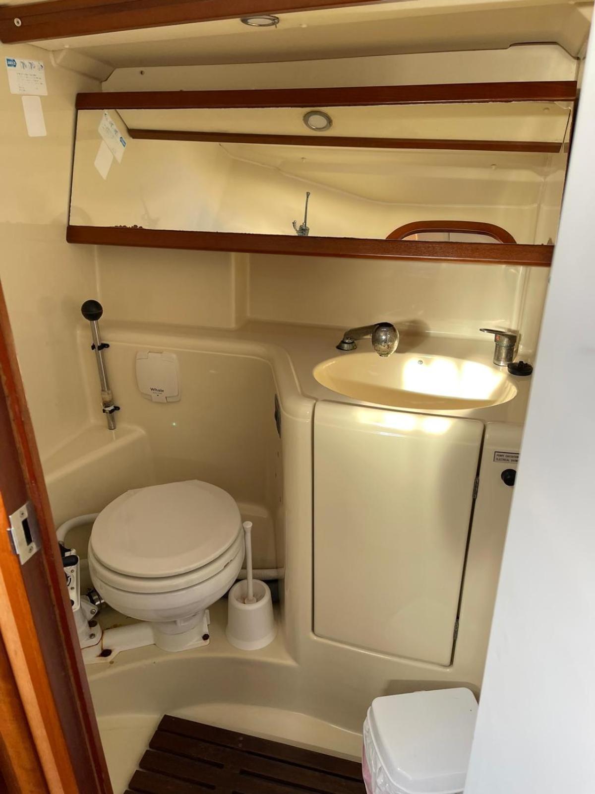 Mobile Home - Photo 7