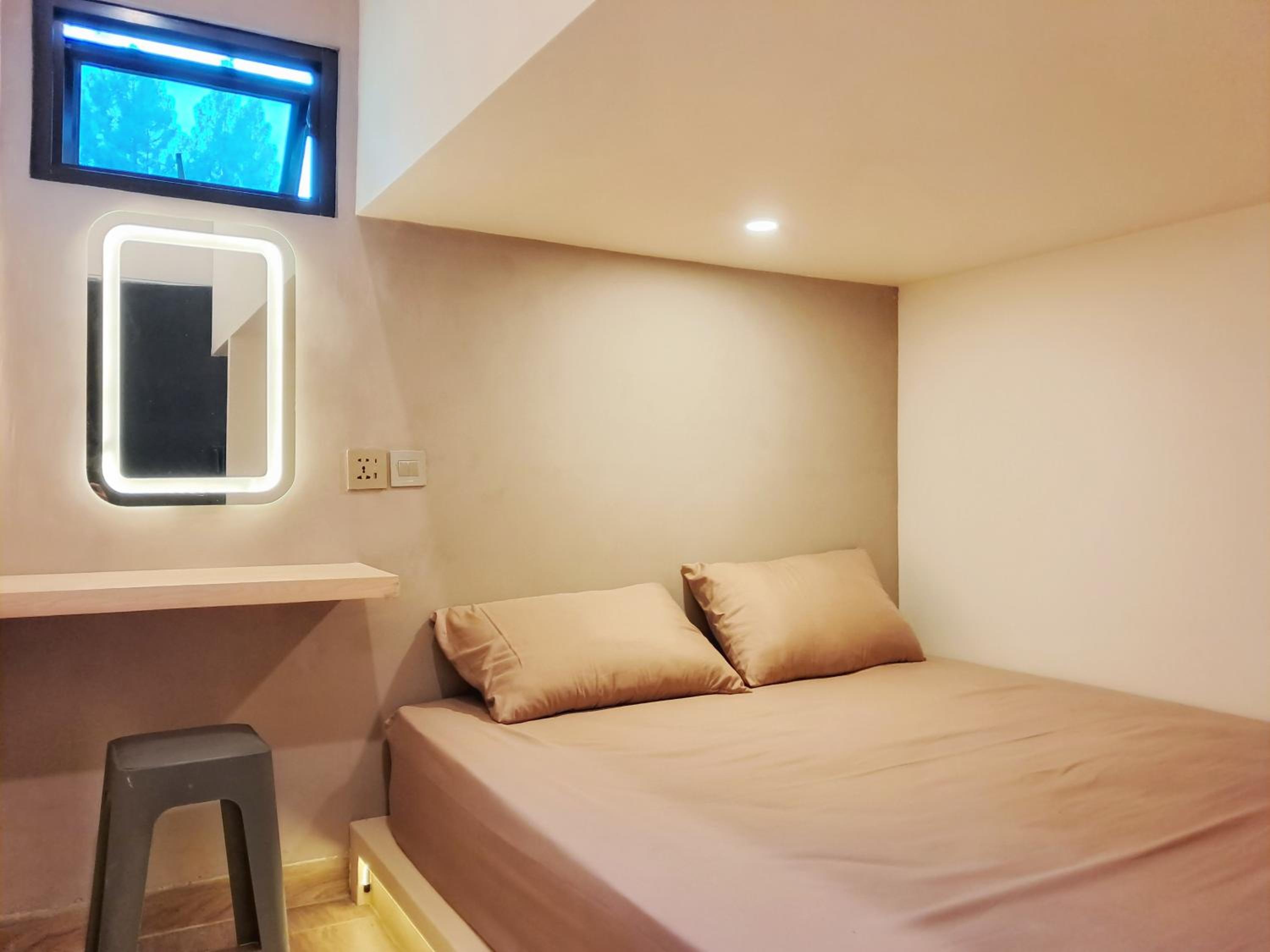 Budget Double Room photo 2
