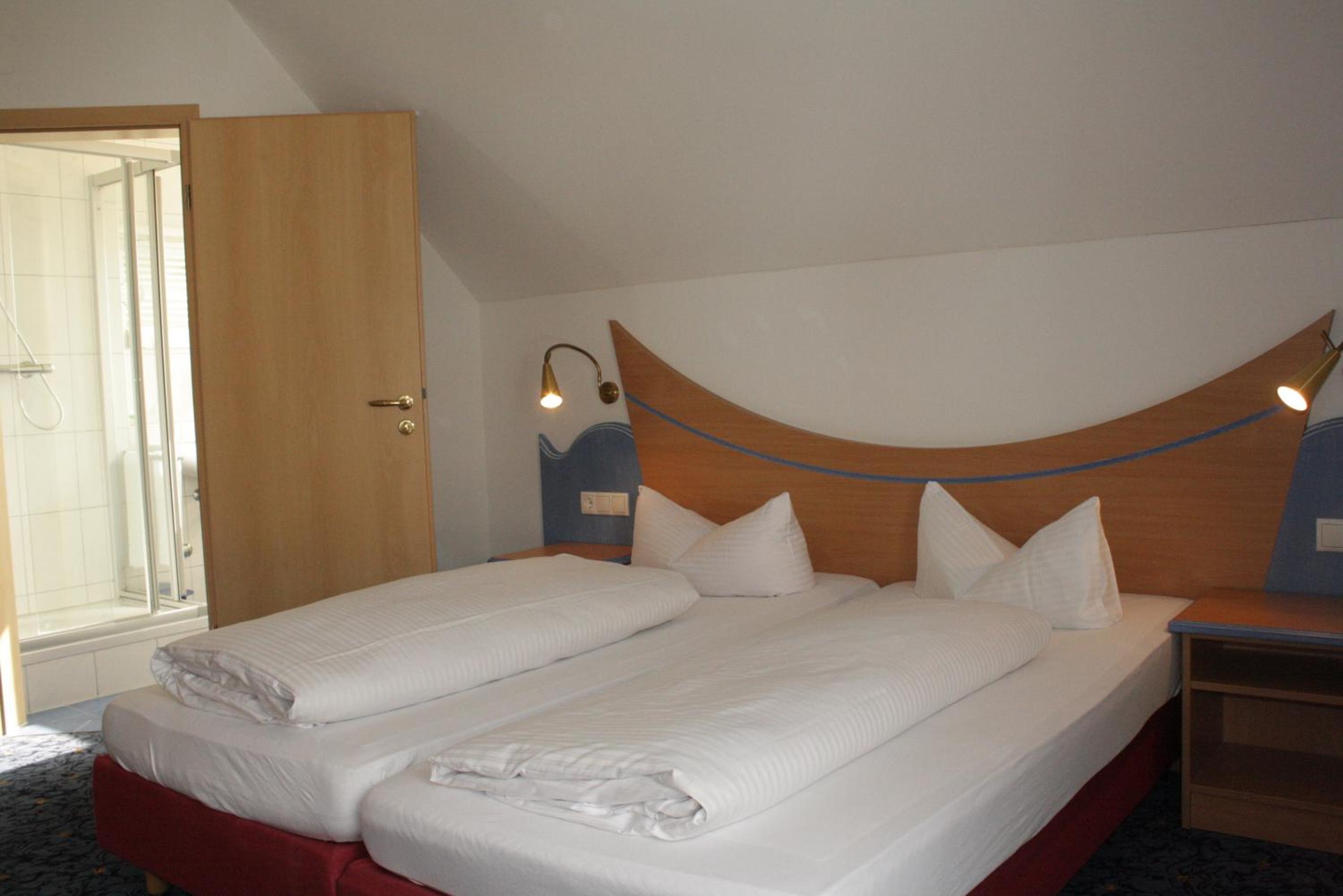 Double Room - Photo 1