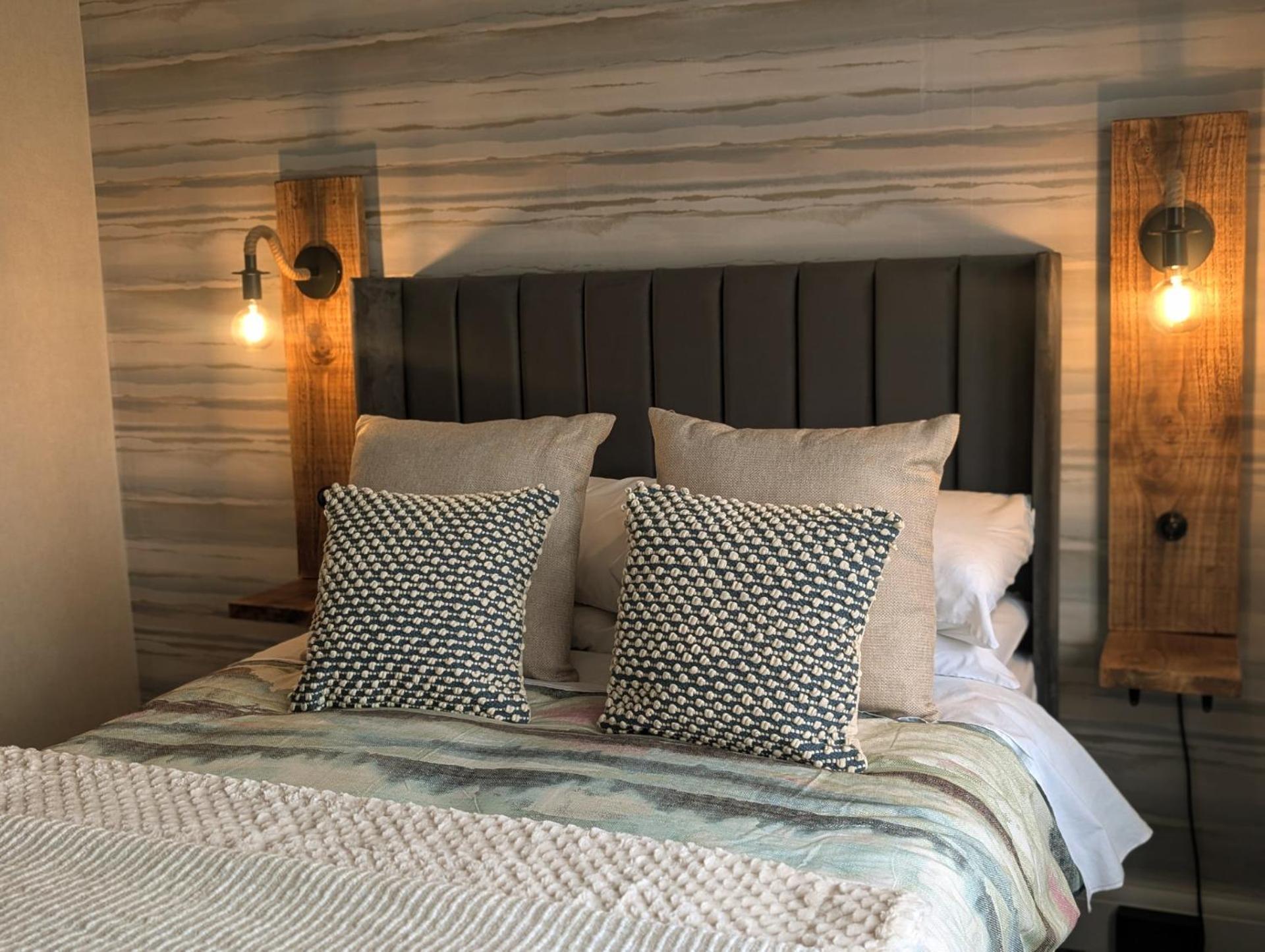 Deluxe Double Room - Photo 5