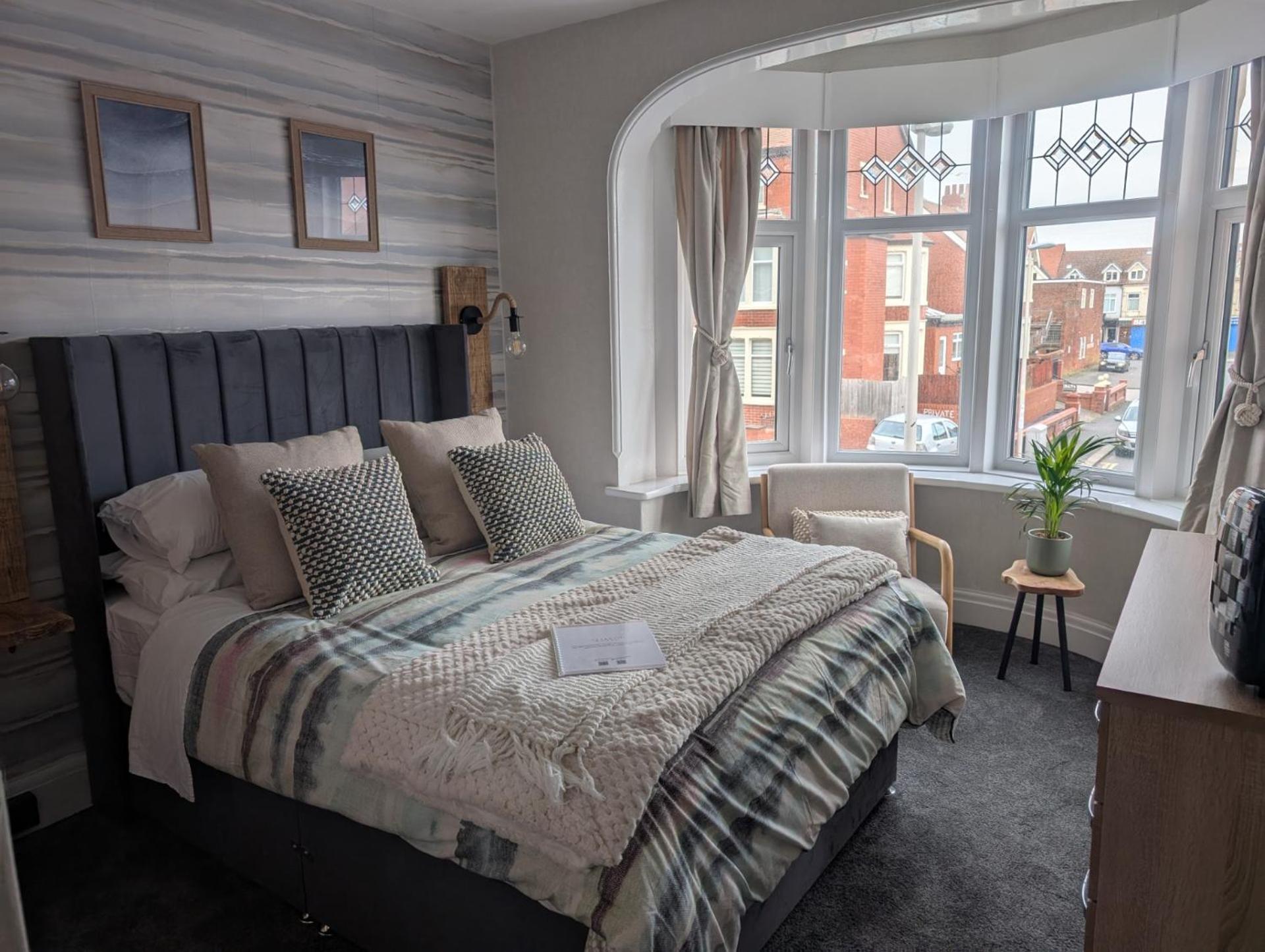 Deluxe Double Room - Photo 1