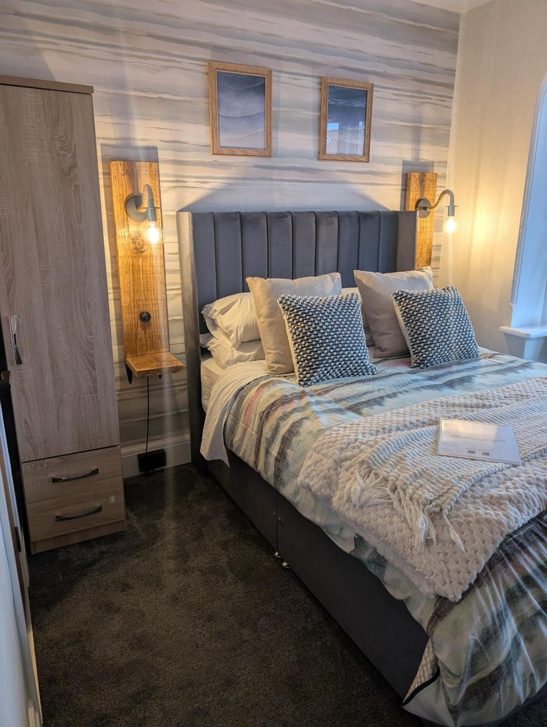 Deluxe Double Room - Photo 2