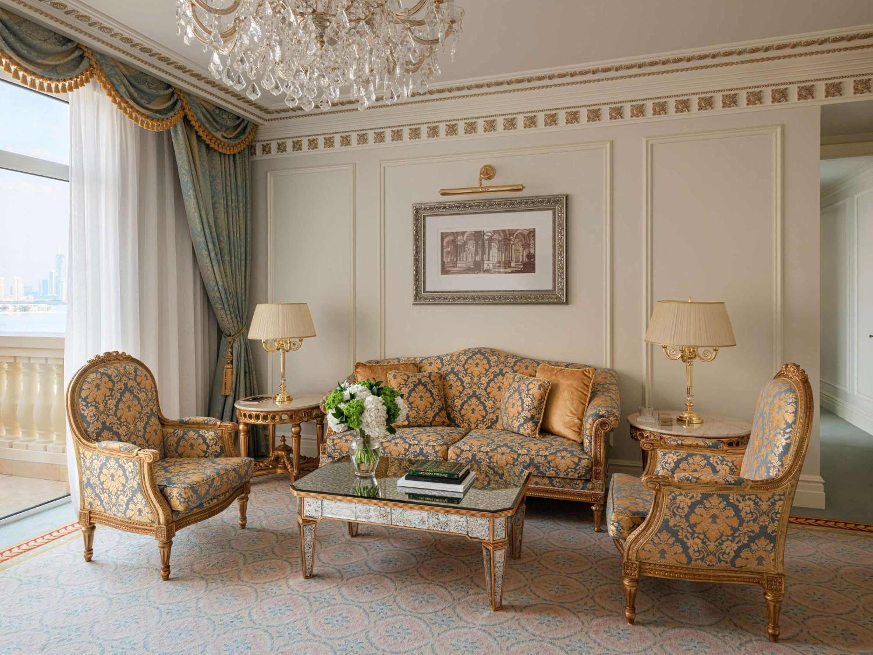 Suite Signature Vista Palma con Balcón y Acceso al Salón