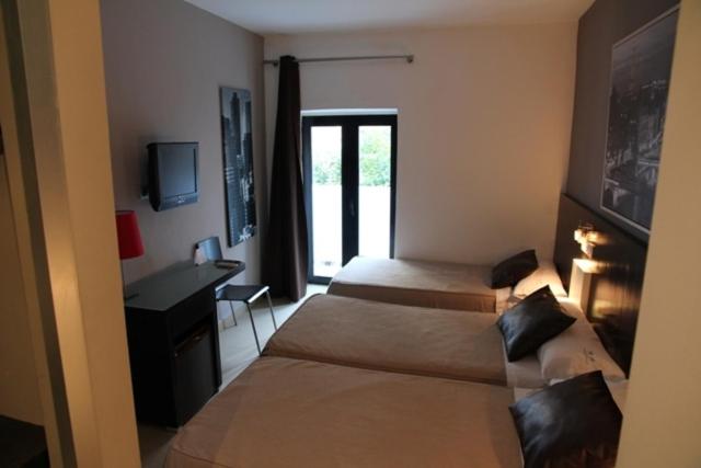 Triple Room photo 2