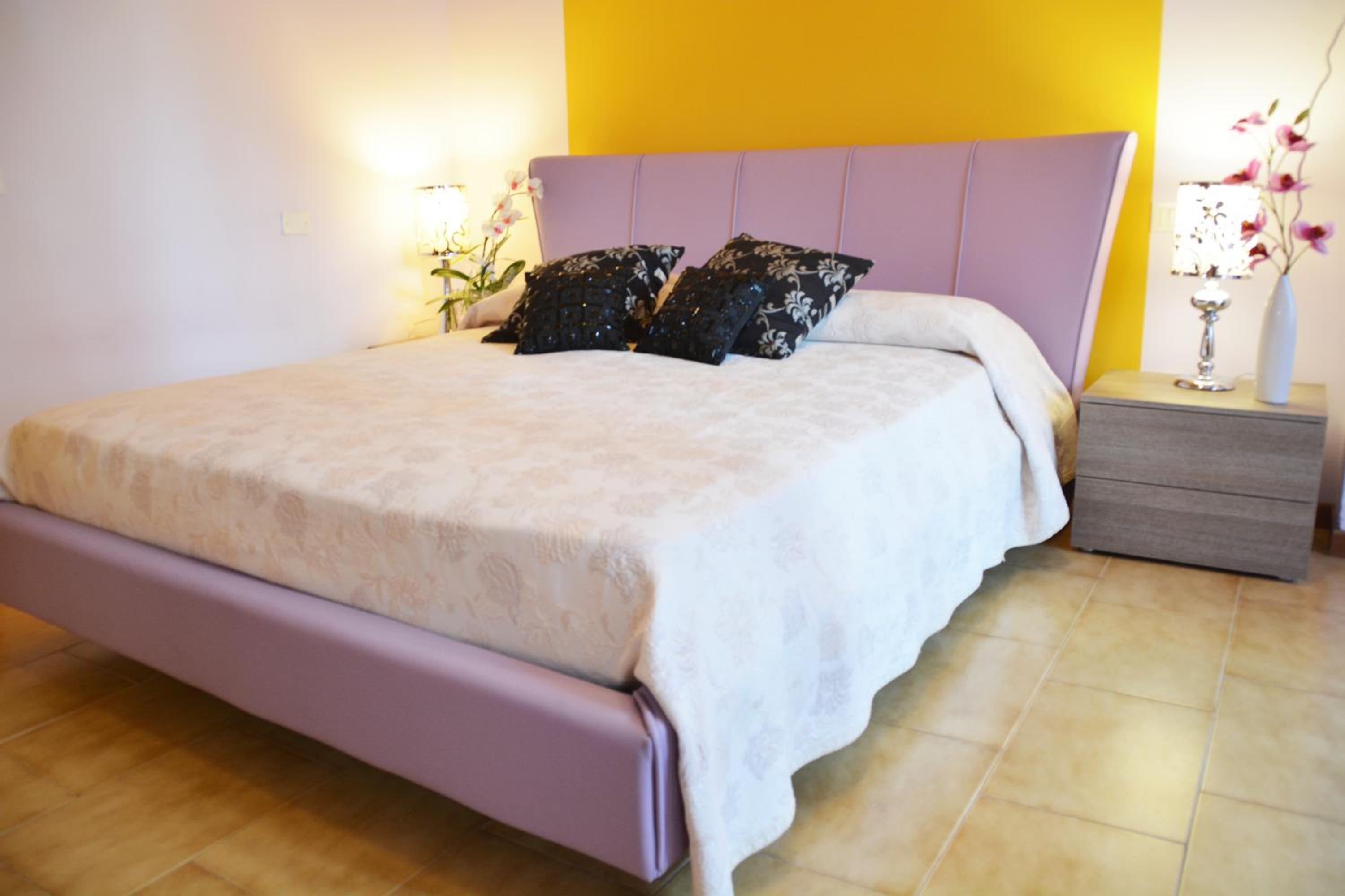 Double Room - Photo 9