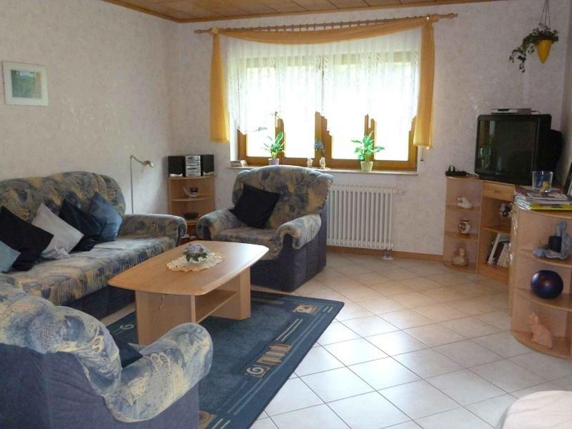 Two-Bedroom Deluxe Apartment with Garden View
