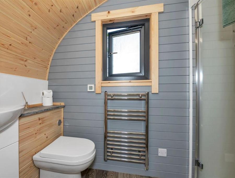 Deluxe Double Room with Shower photo 2