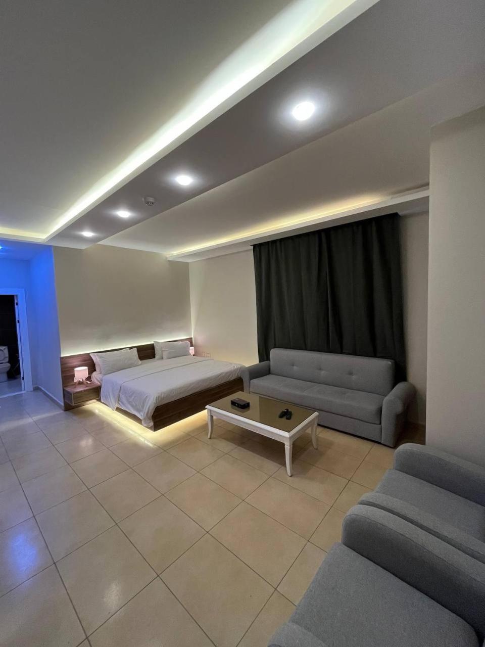 Standard Twin Room with Sofa