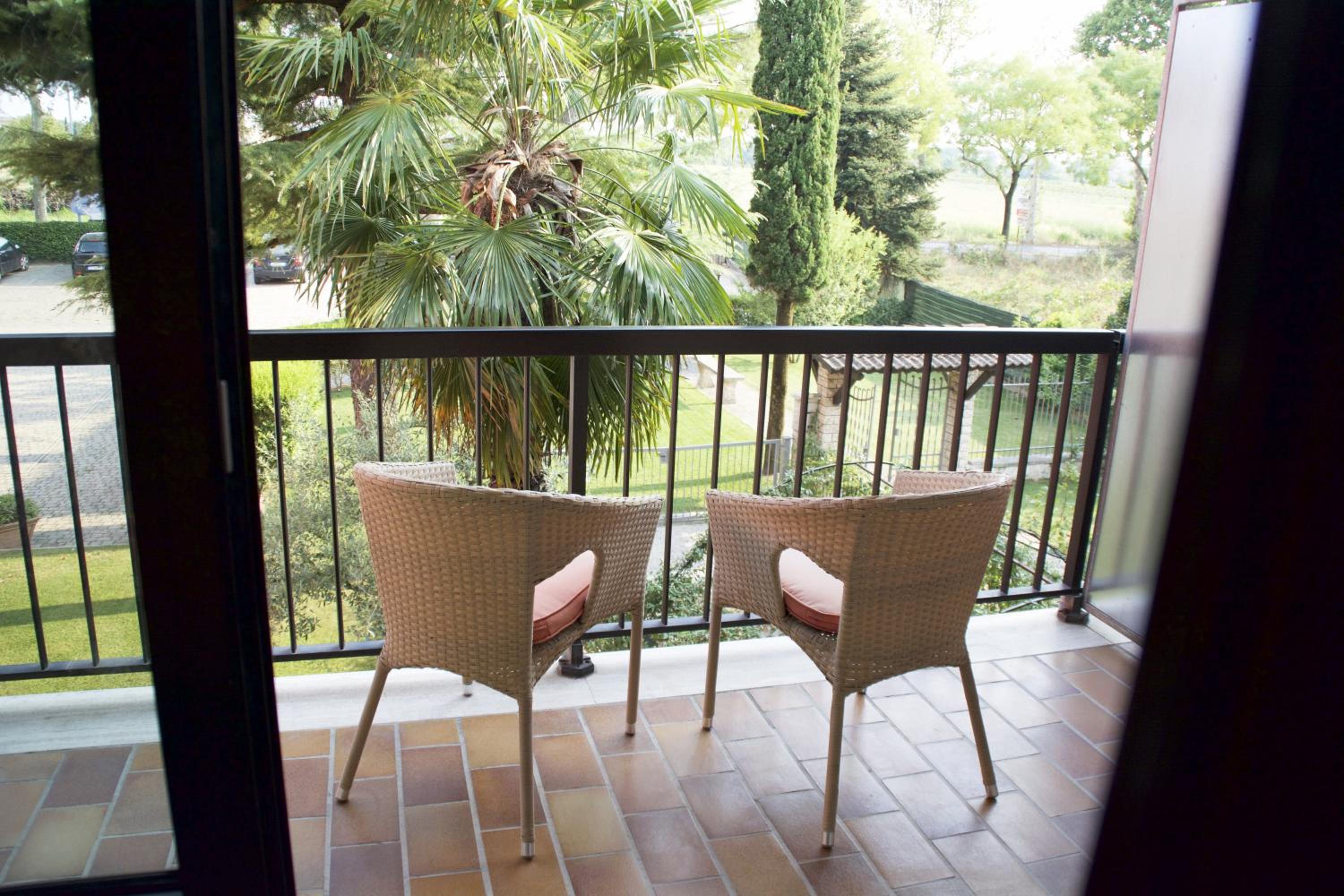 Double Room - Photo 4