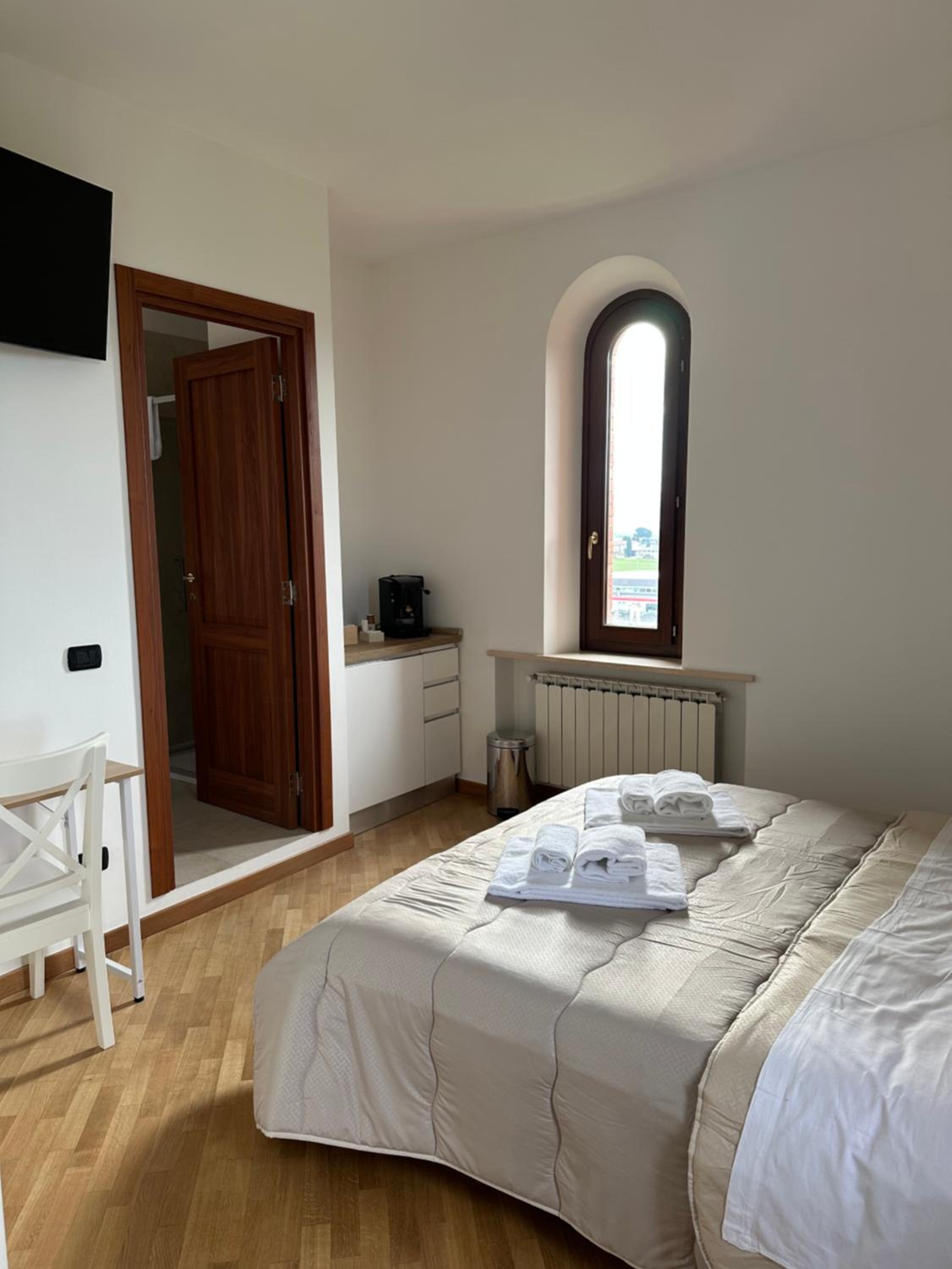 Double Room with Private Bathroom photo 1