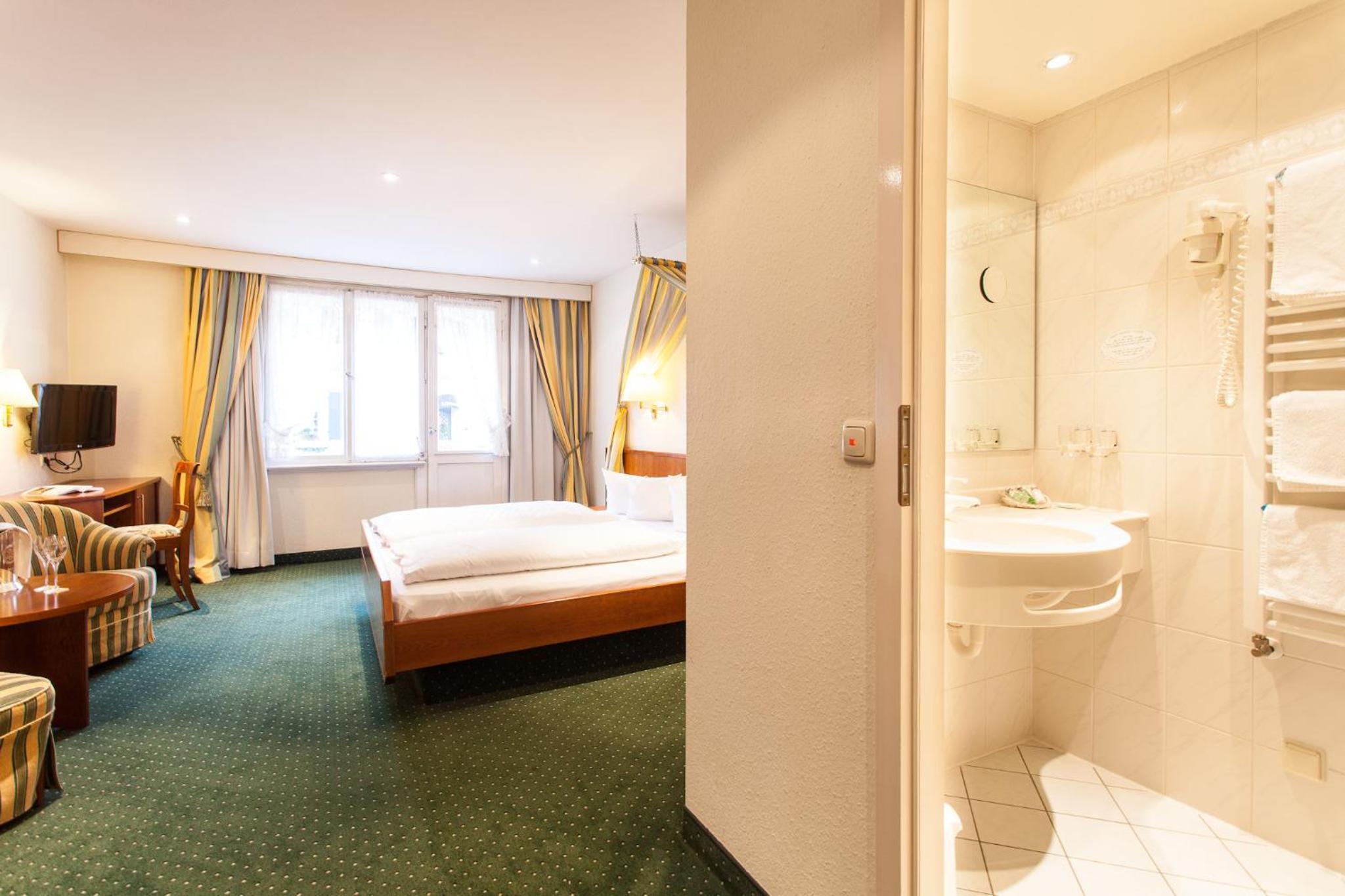 Classic Double Room - Photo 4