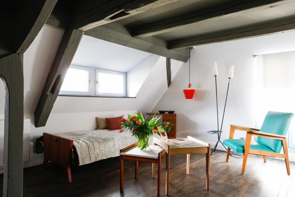 Attic Duplex Deluxe Apartment - 16 photo 2