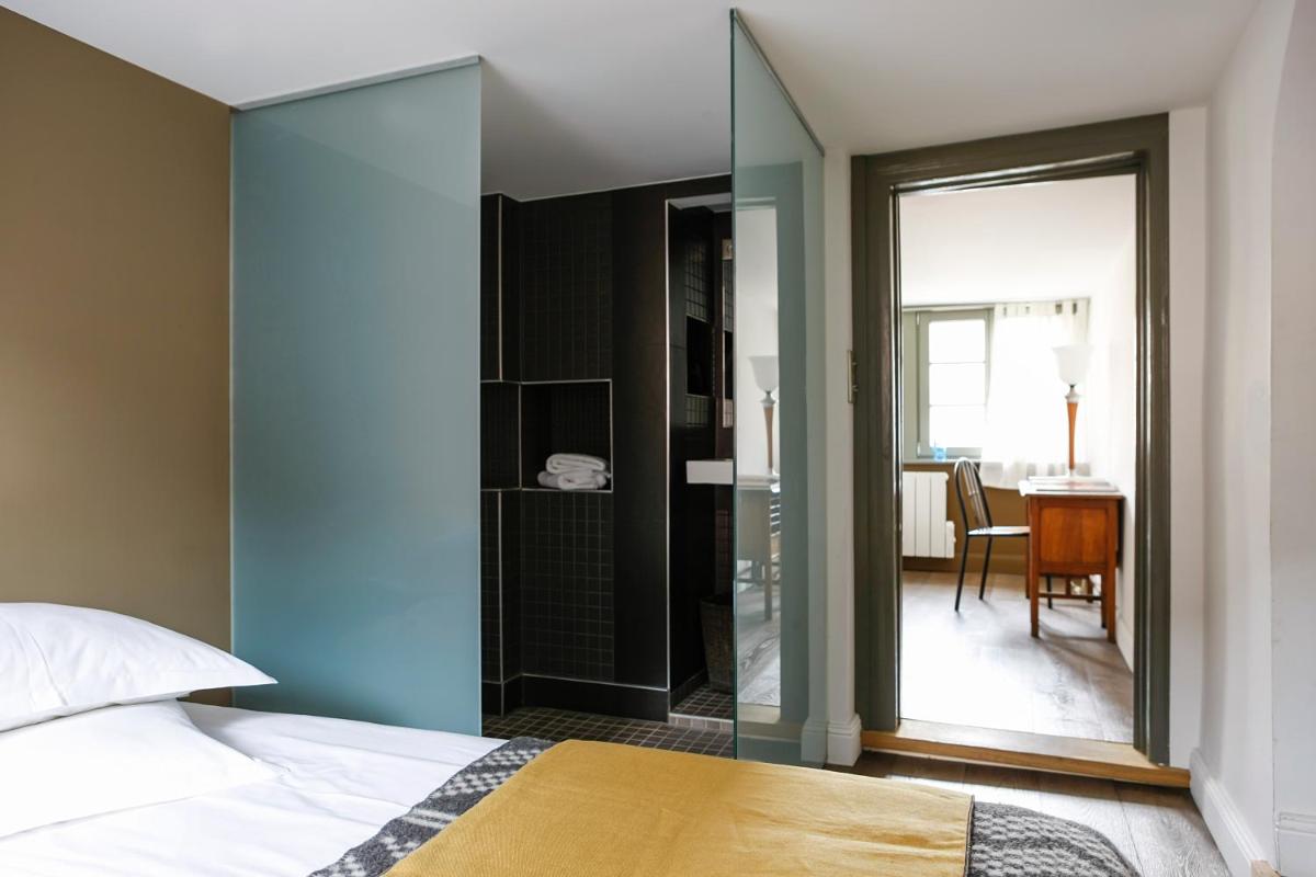 Suite - 14 photo 1