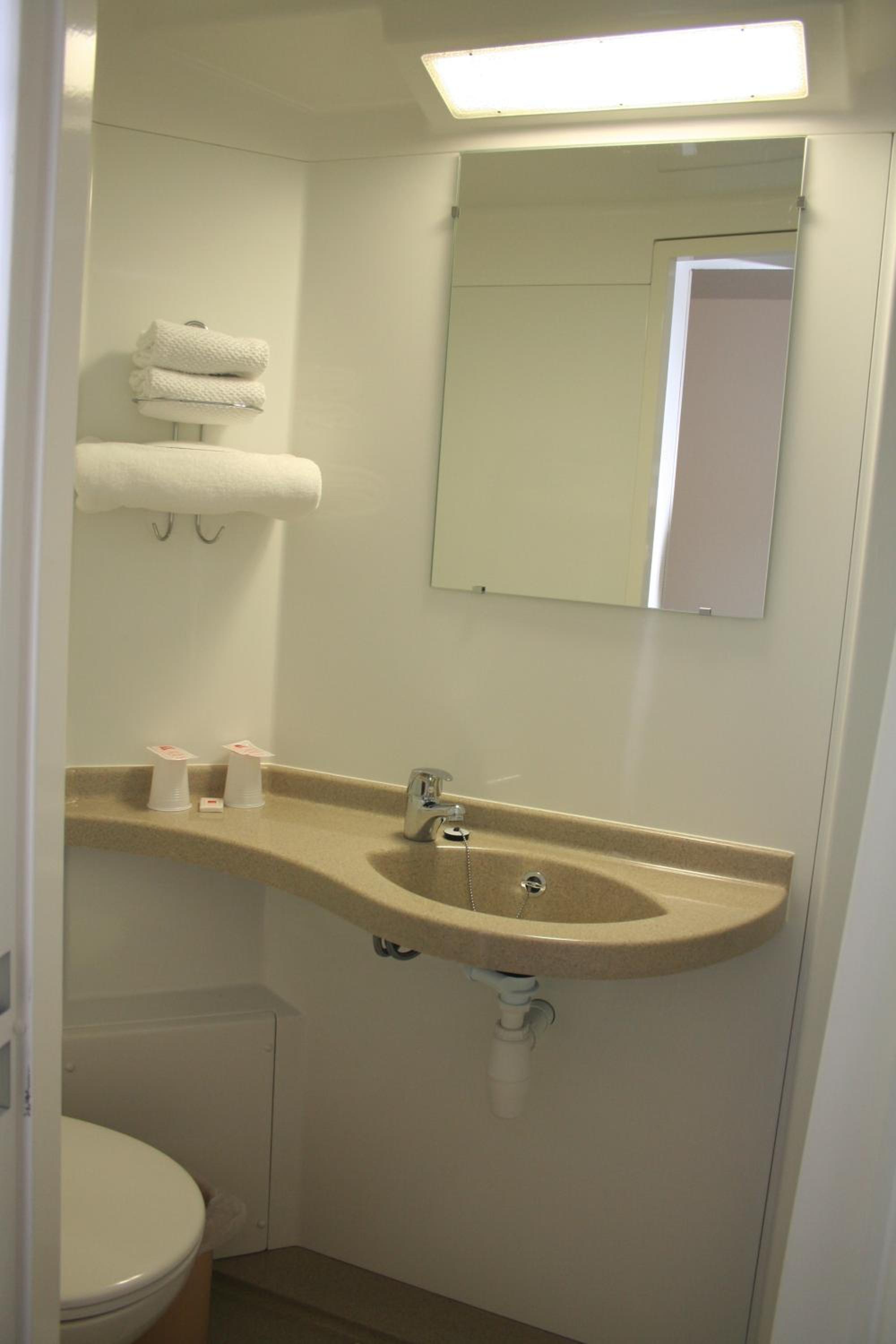 Double Room - Photo 2