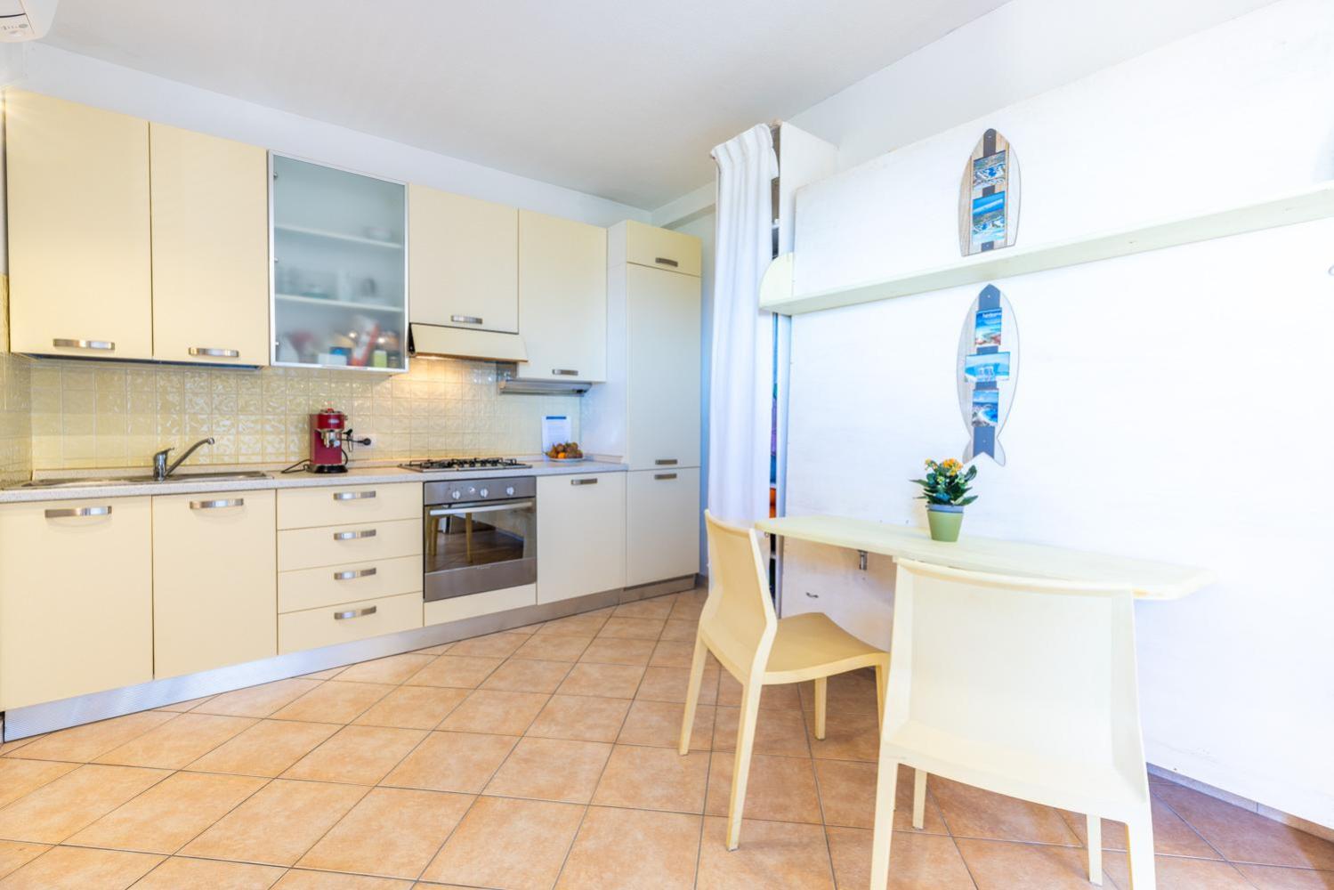 Holiday Home (2 adults)