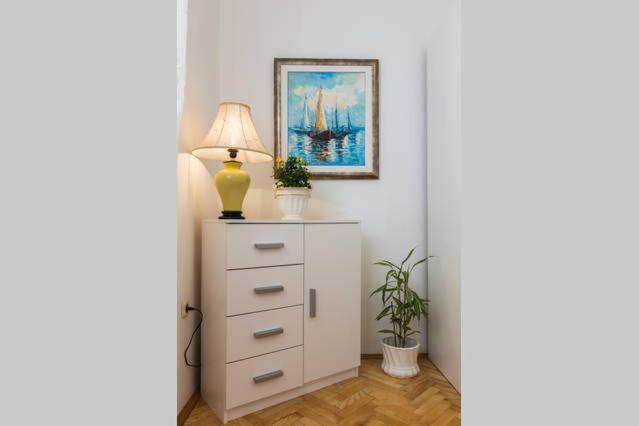 Two-Bedroom Apartment - Ground Floor  photo 3