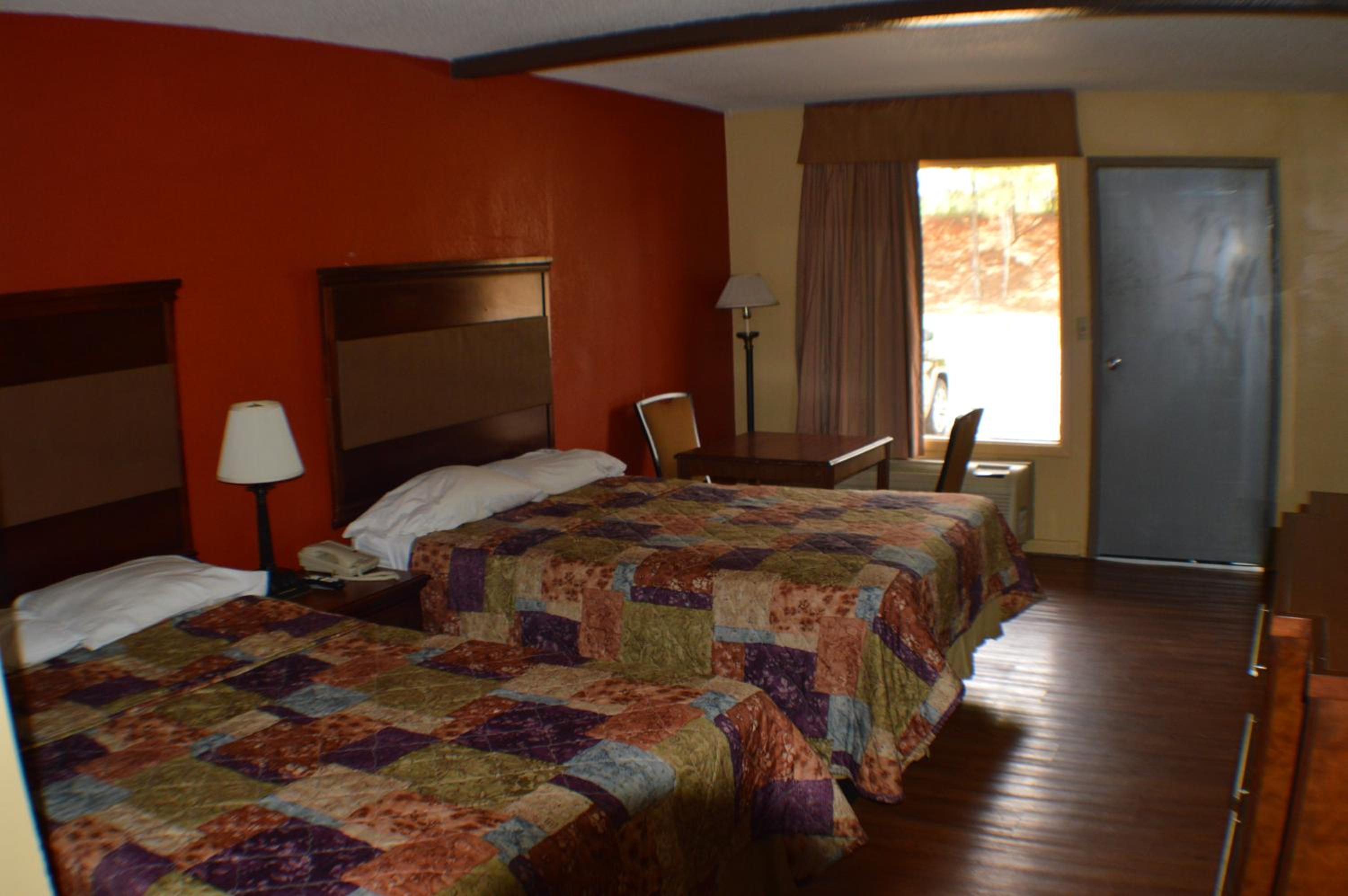 Double Room with Two Double Beds - Non-Smoking photo 2