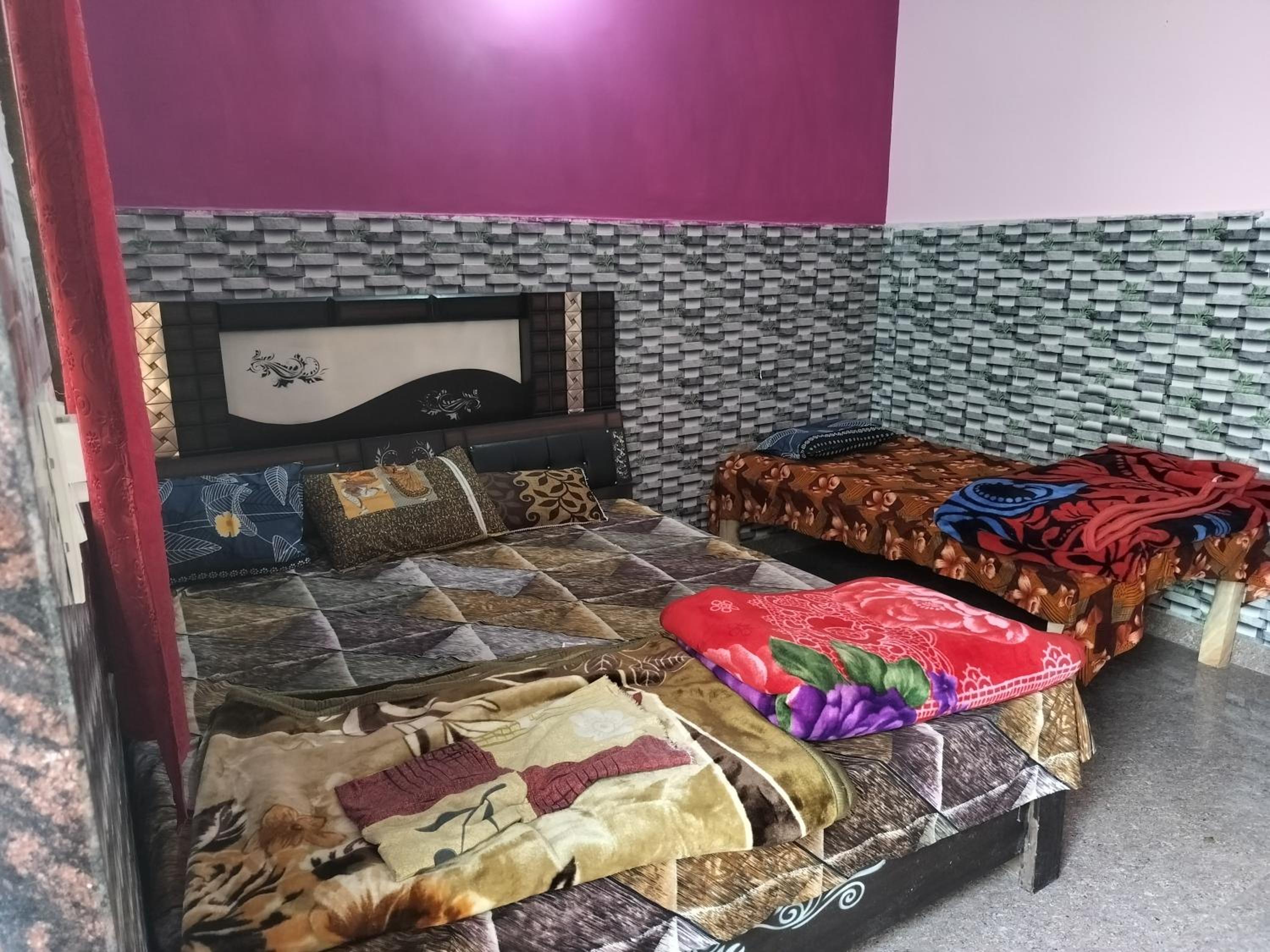 Double Room with Private Bathroom photo 3