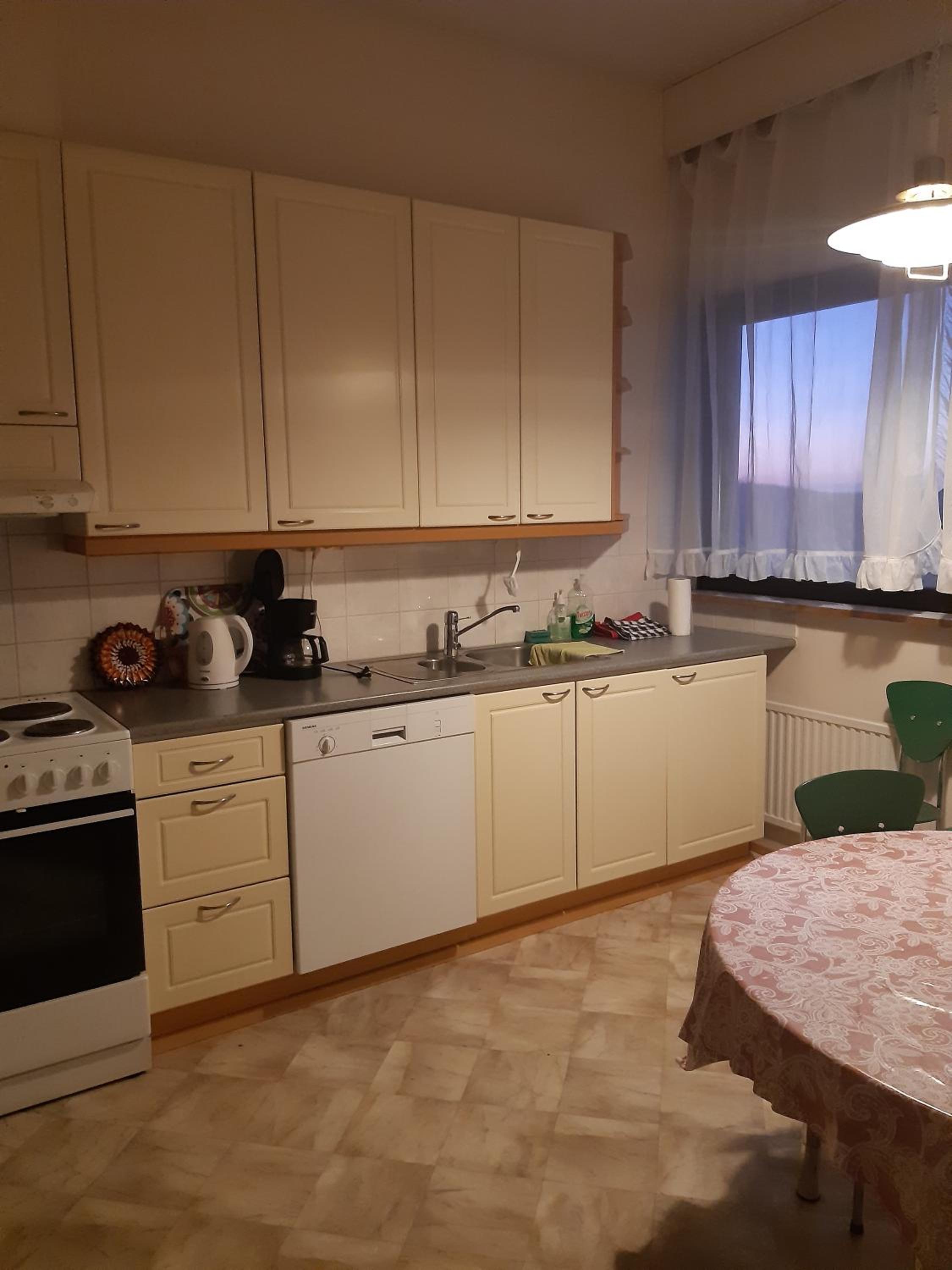 Two-Bedroom Apartment - Photo 12