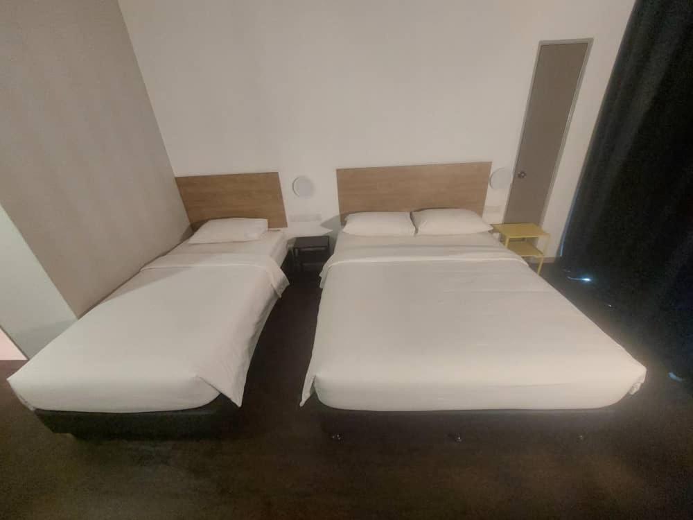 Deluxe Triple Room - Photo 2