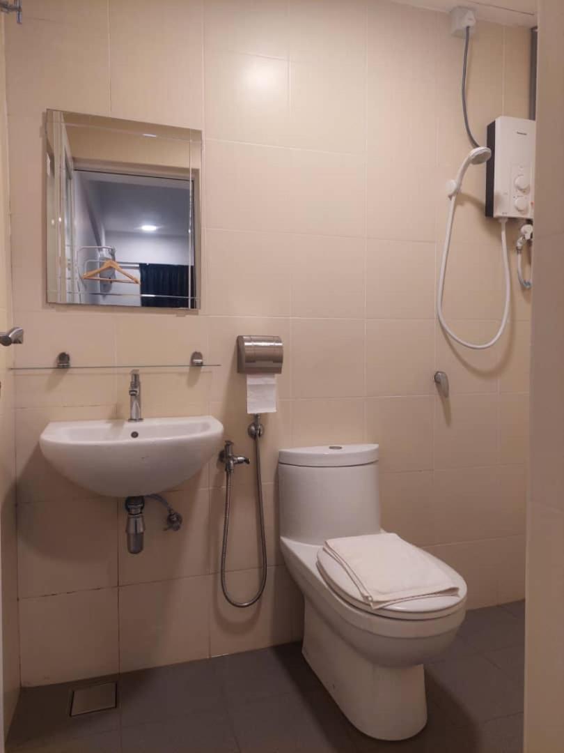 Deluxe Triple Room - Photo 5