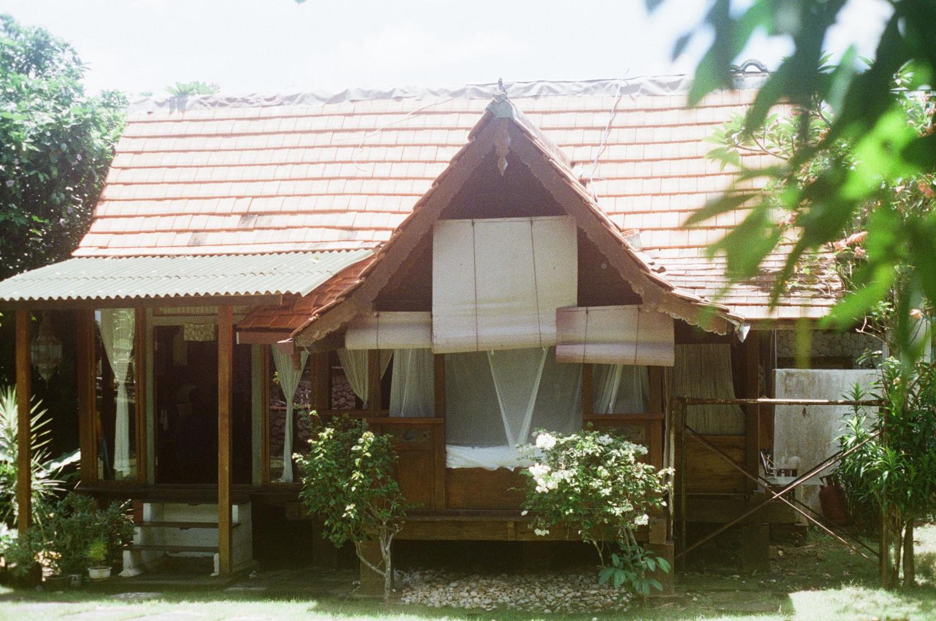 Superior Bungalow