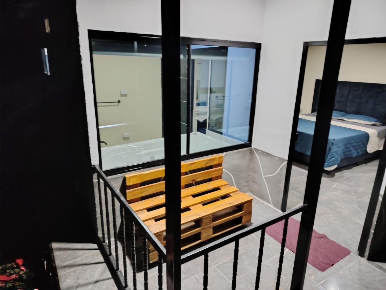 Double Room with Spa Bath photo 3