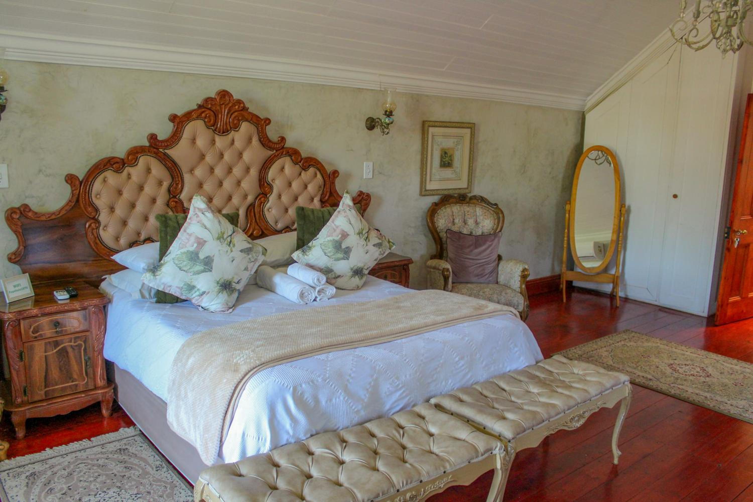Queen Room - Photo 2