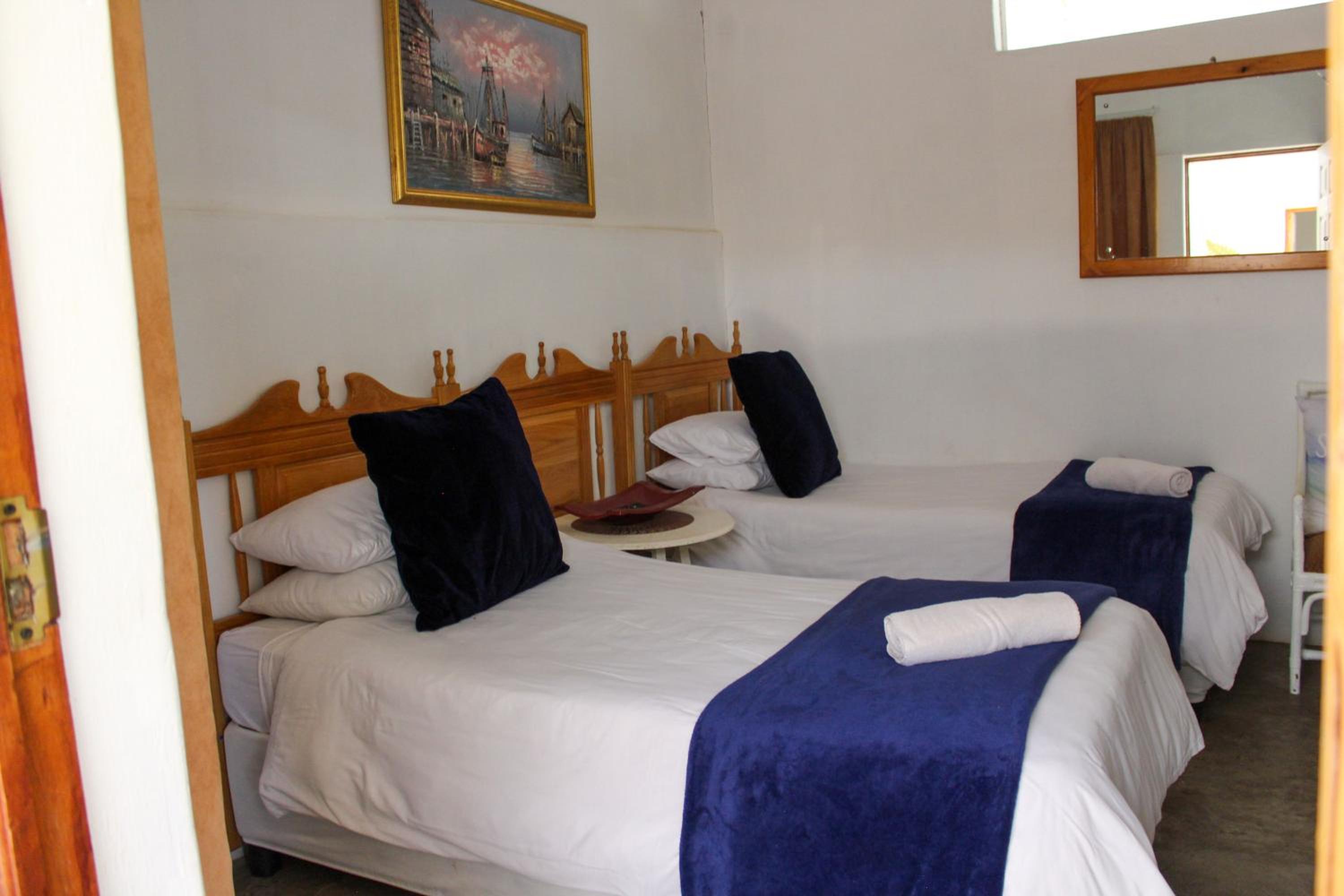 Family Room with Shower - Photo 4