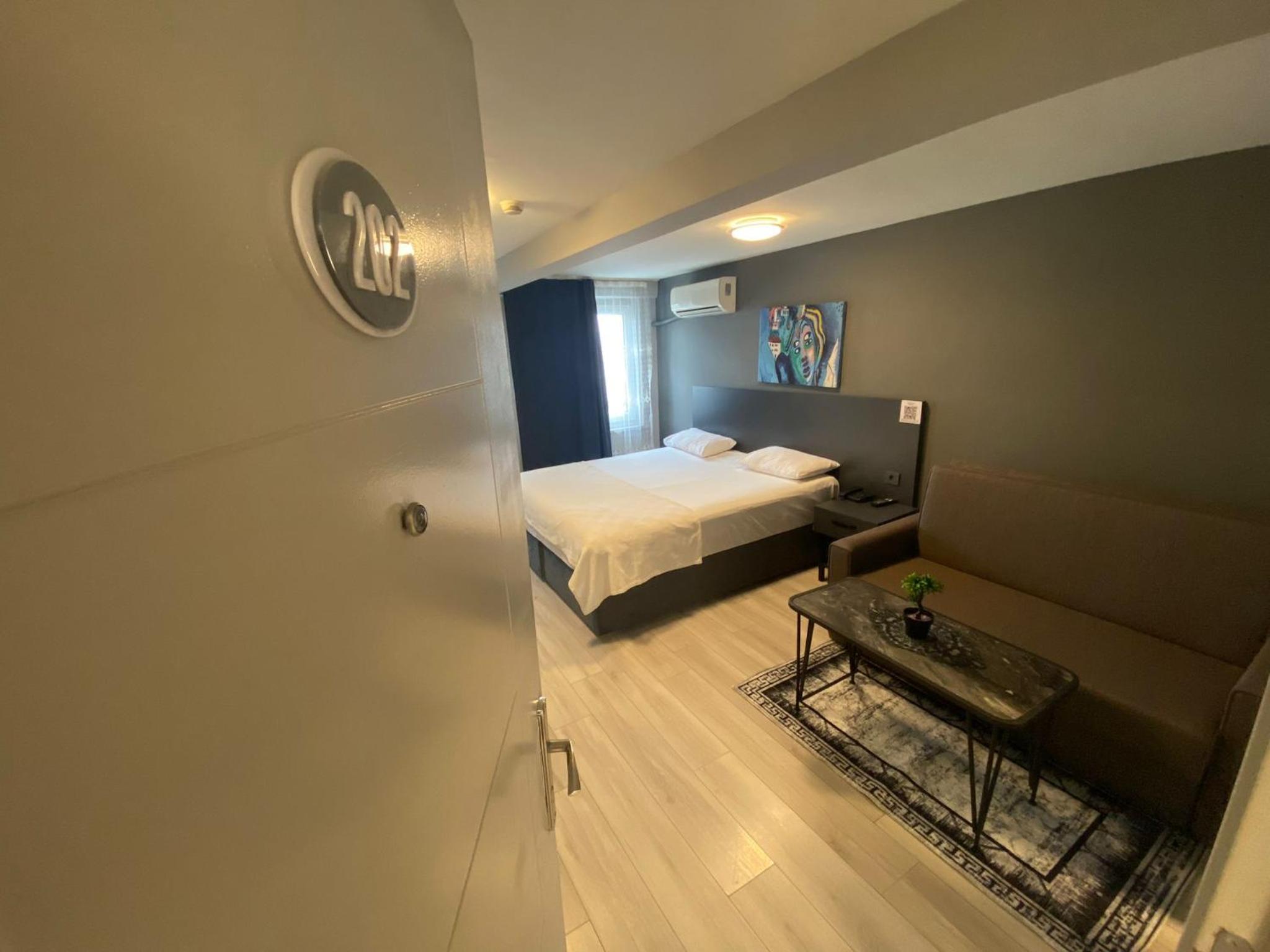 Standard Suite