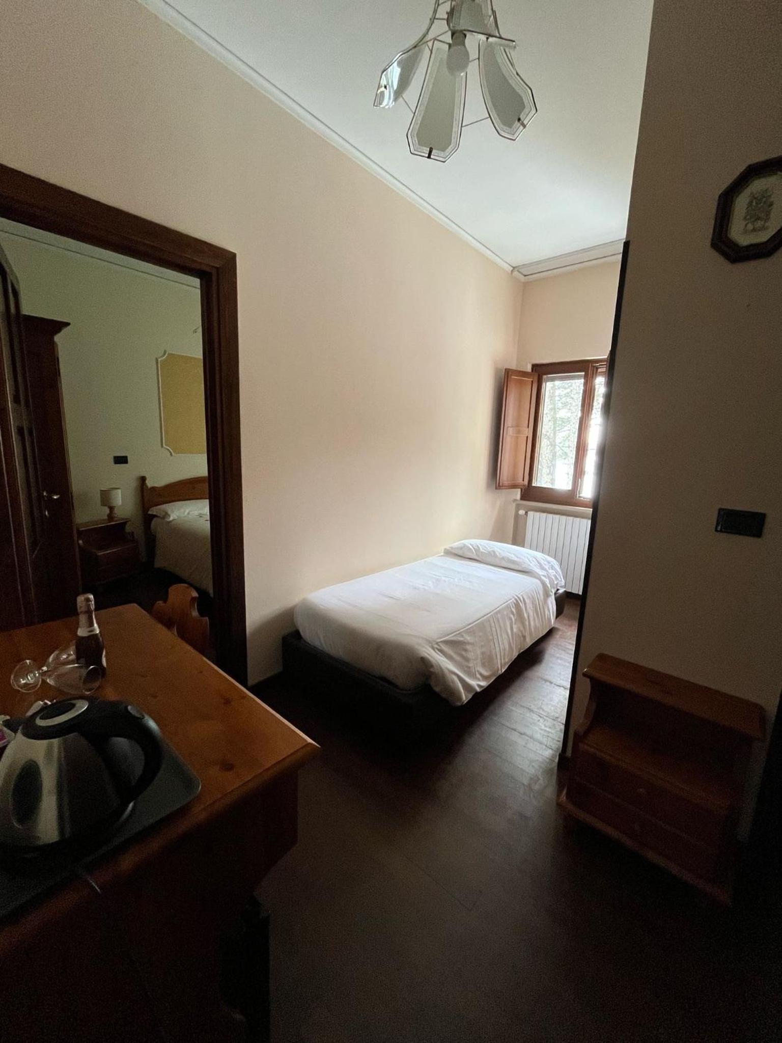 Triple Room with Mountain View photo 2