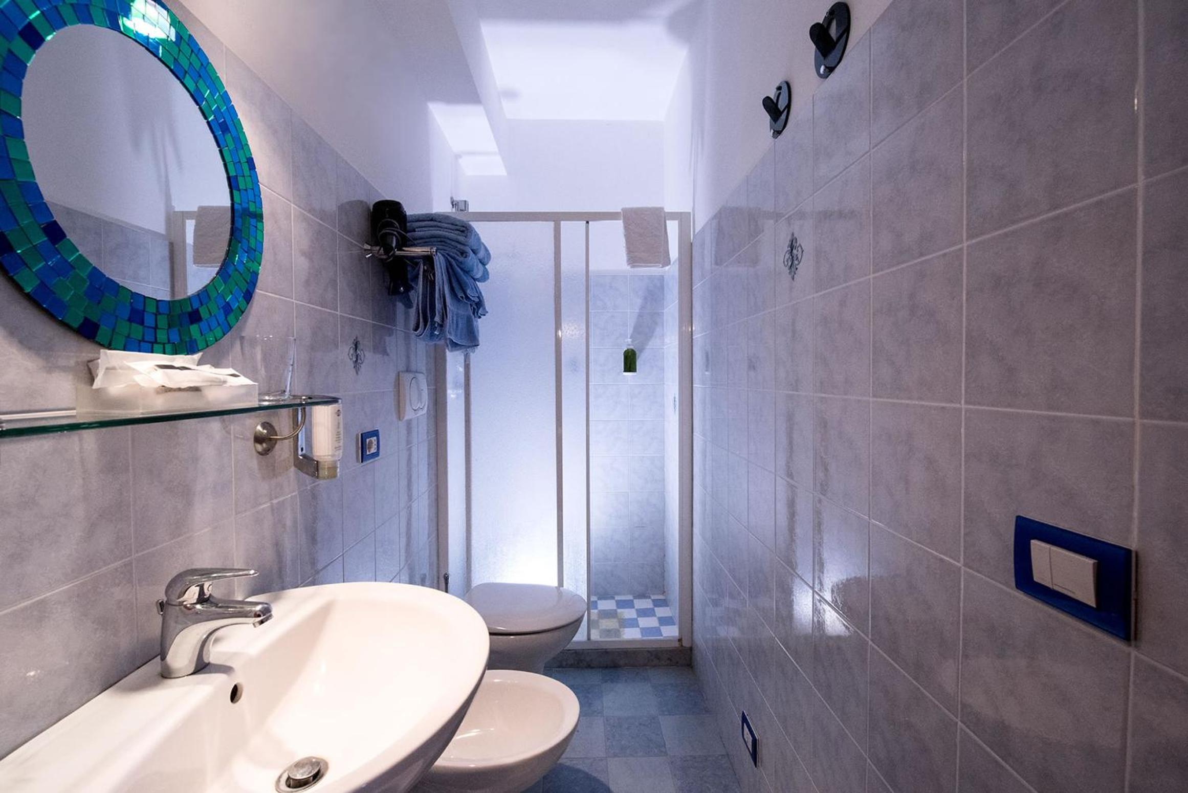 Double or Twin Room photo 3
